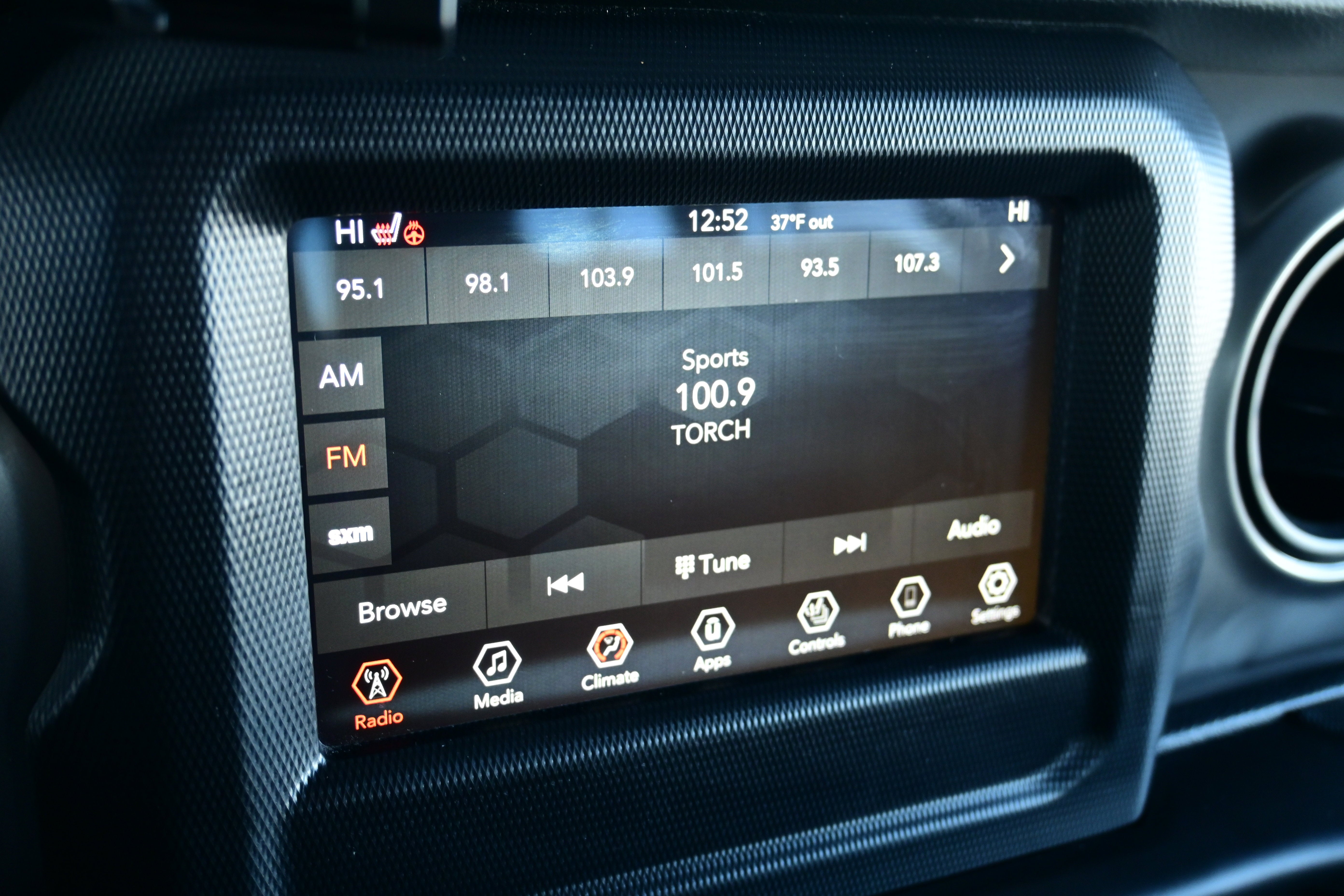 2020 Jeep Wrangler Unlimited Willys