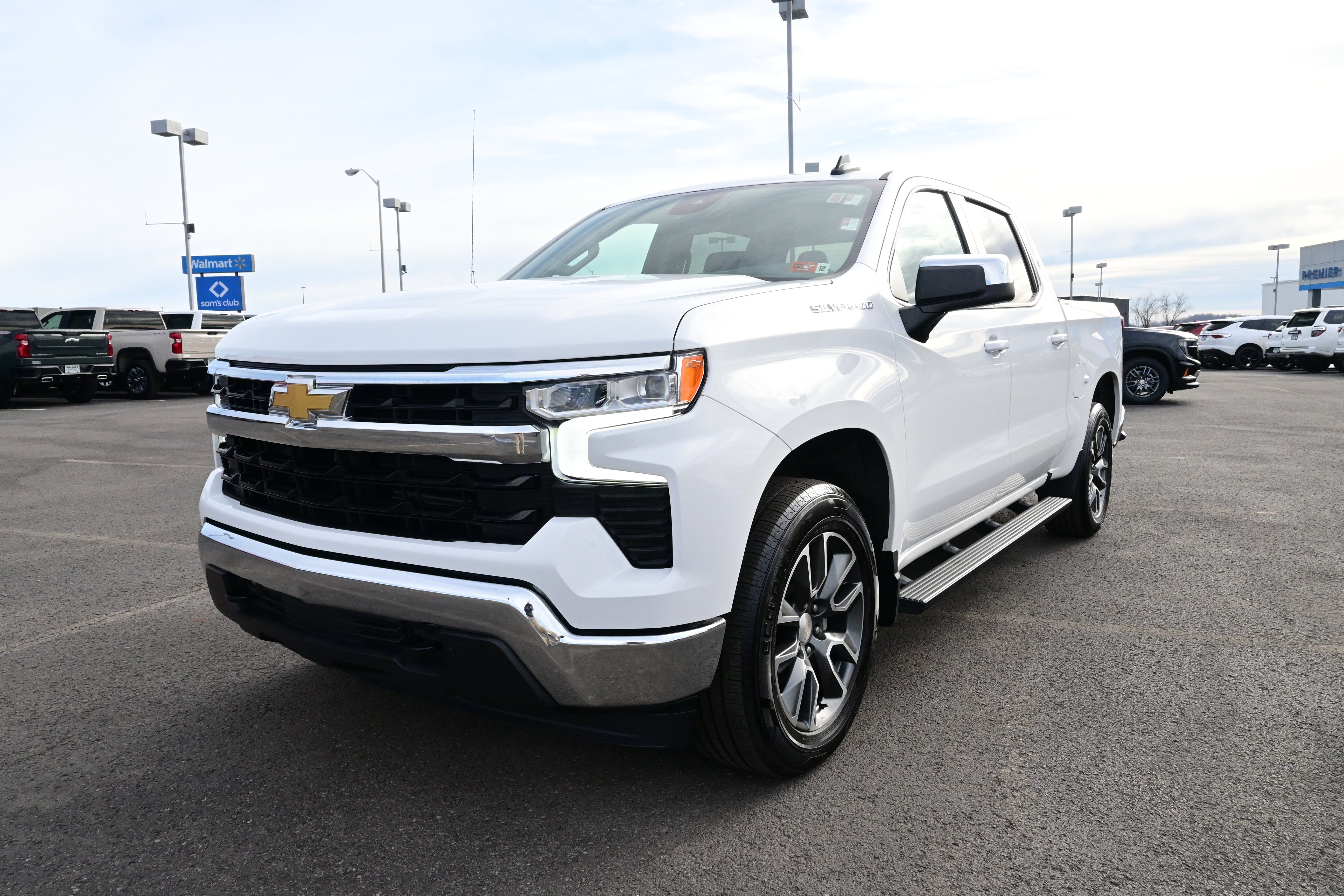 2023 Chevrolet Silverado 1500 LT (2FL)