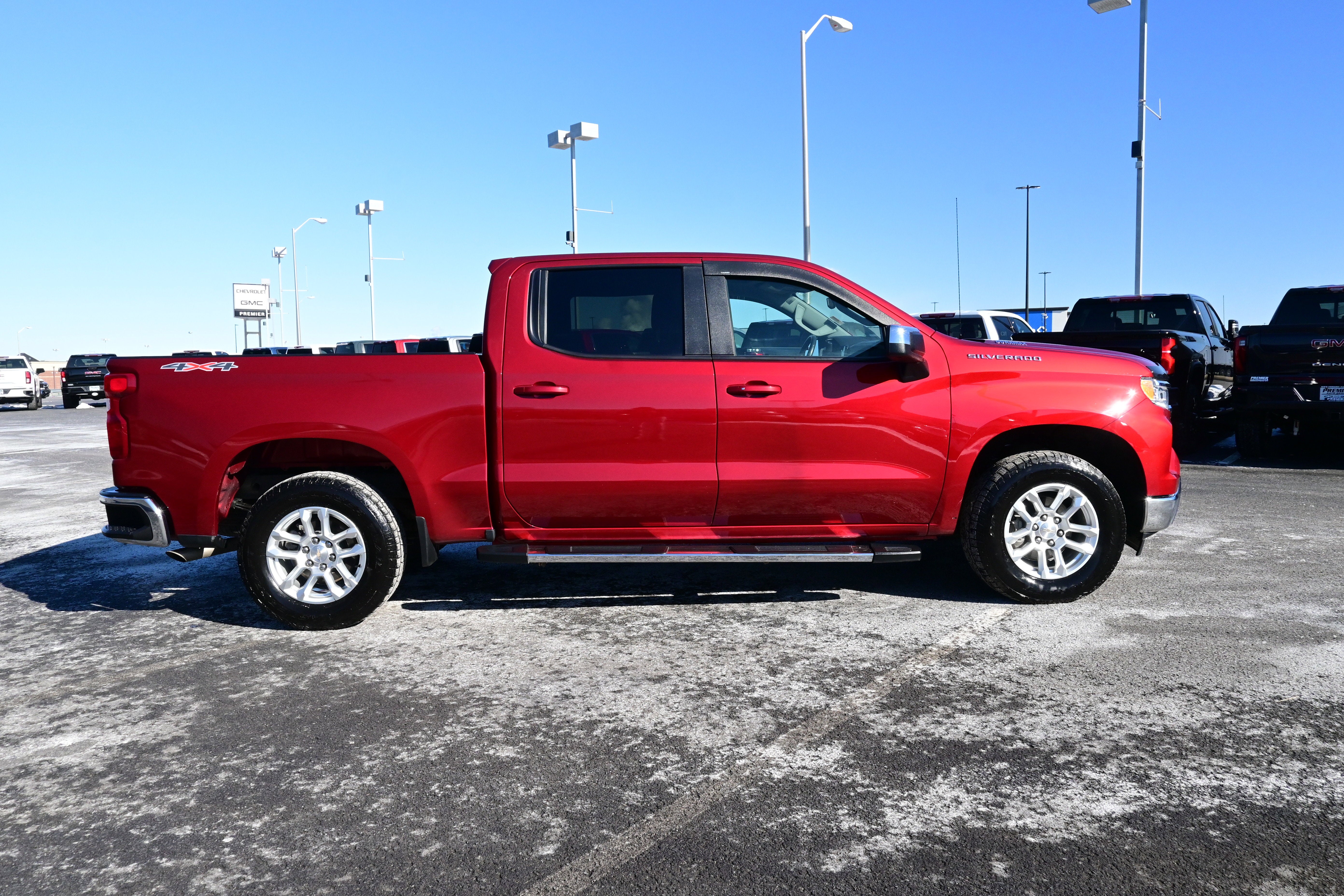 2023 Chevrolet Silverado 1500 LT