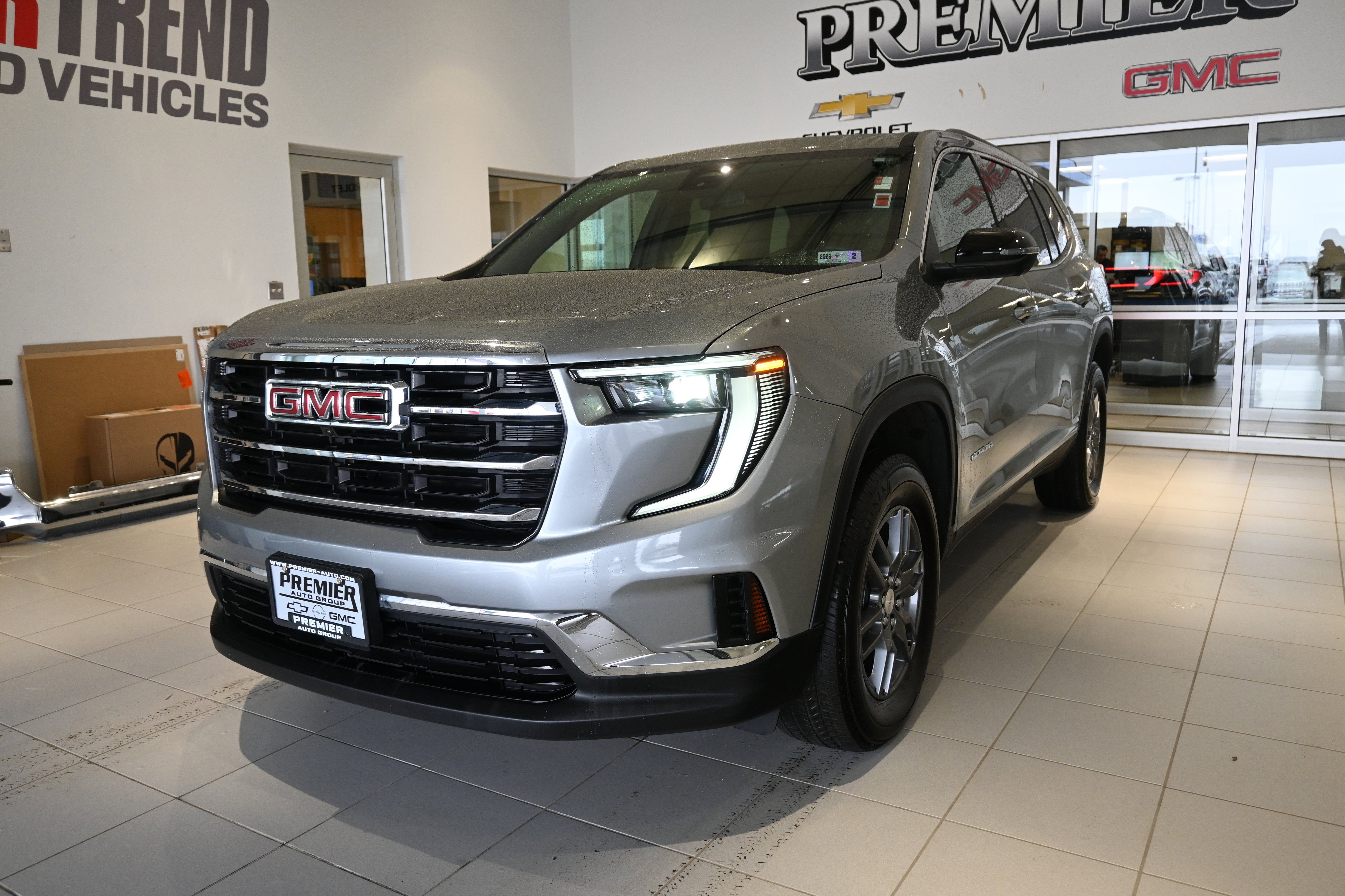 2025 GMC Acadia Elevation