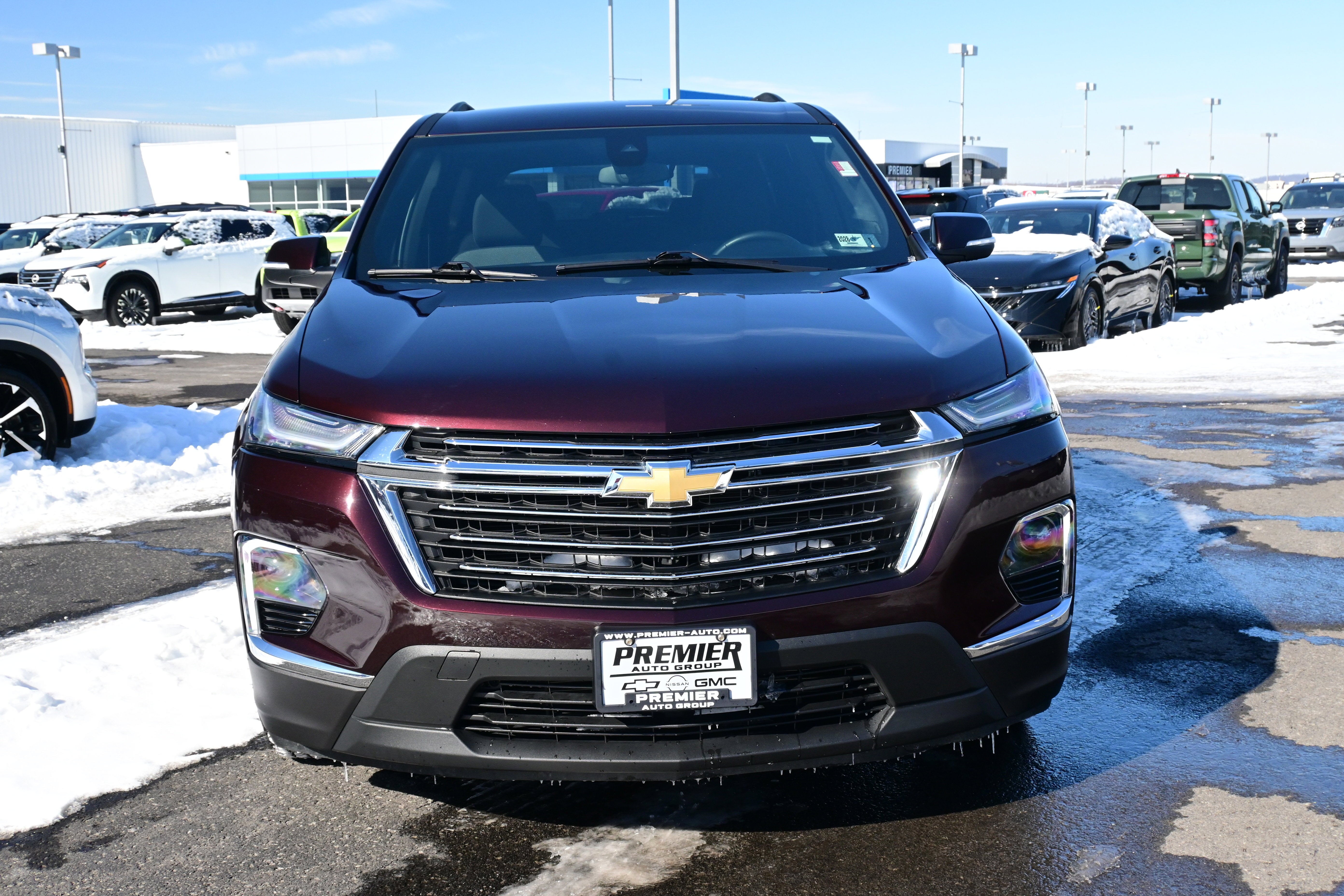 2023 Chevrolet Traverse LT Cloth