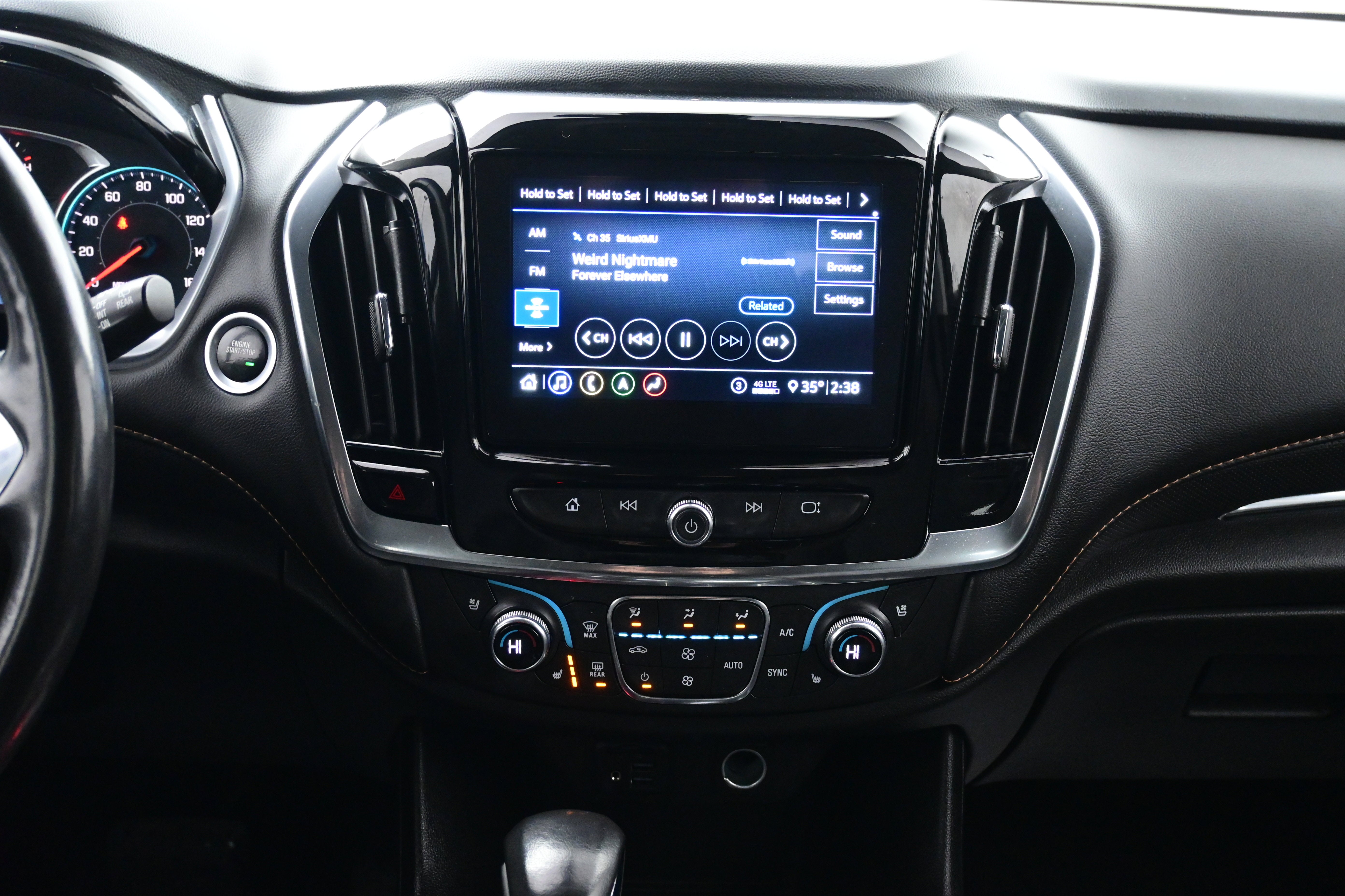 2021 Chevrolet Traverse Premier