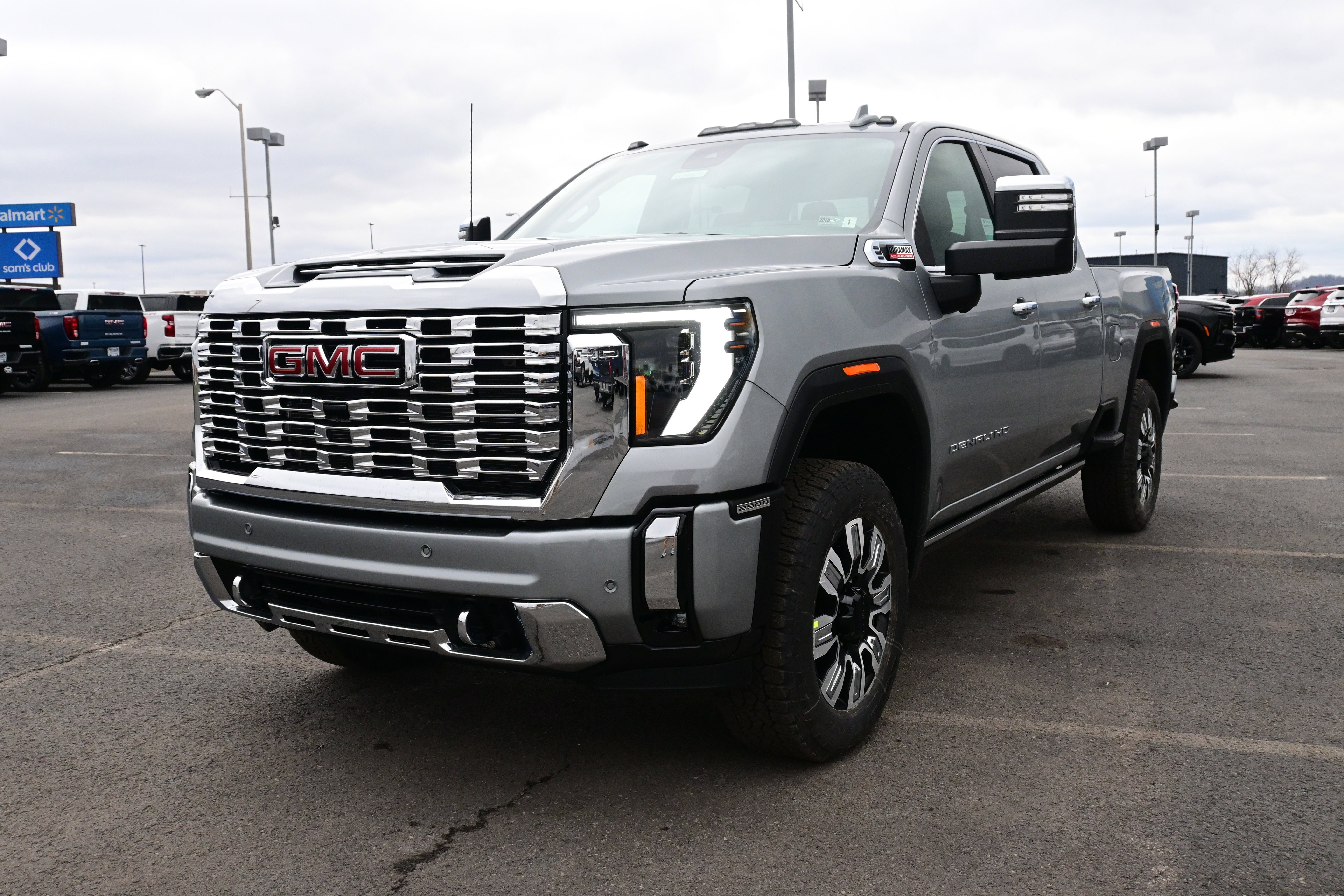 2026 GMC Sierra 2500 HD Denali