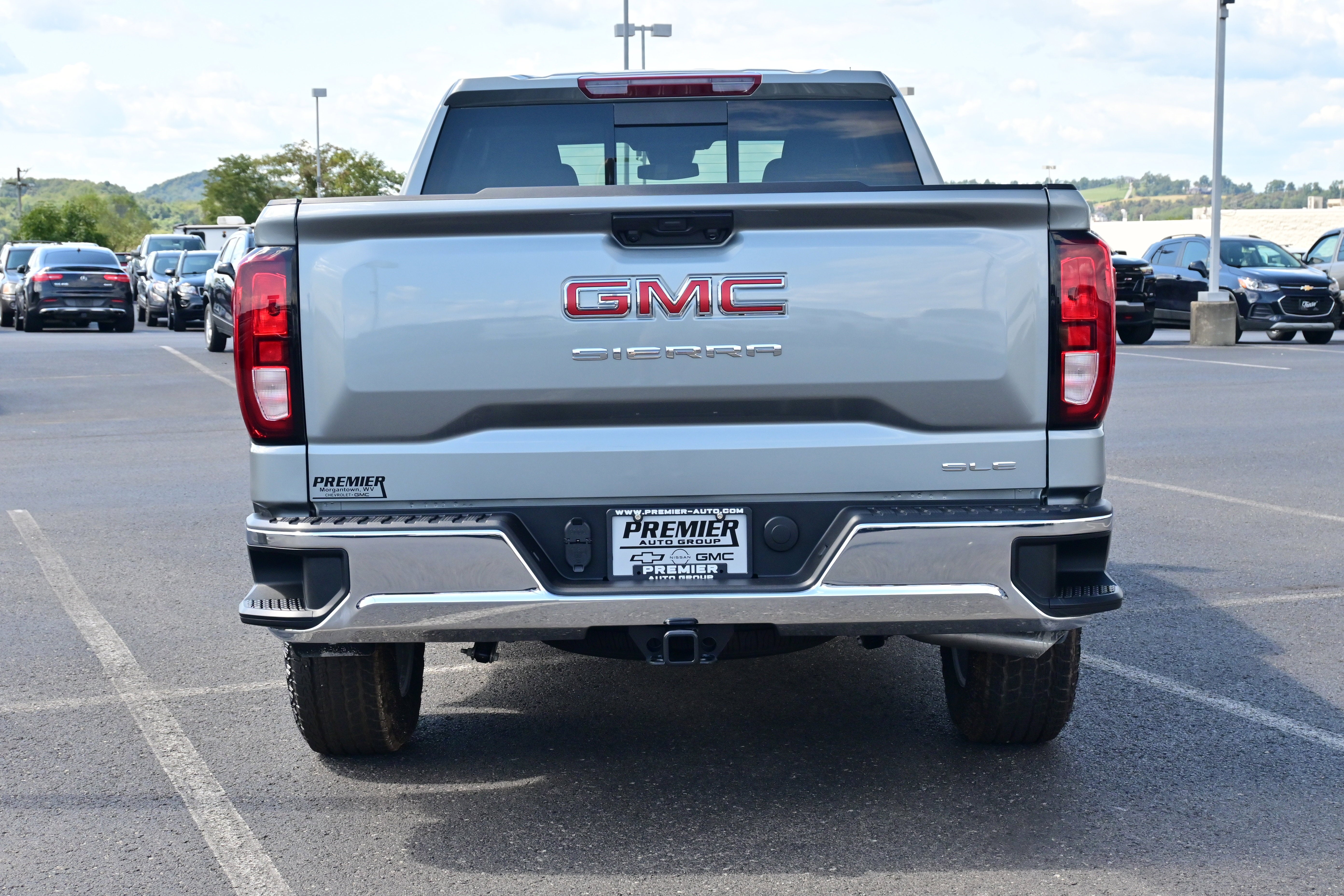 2026 GMC Sierra 1500 SLE