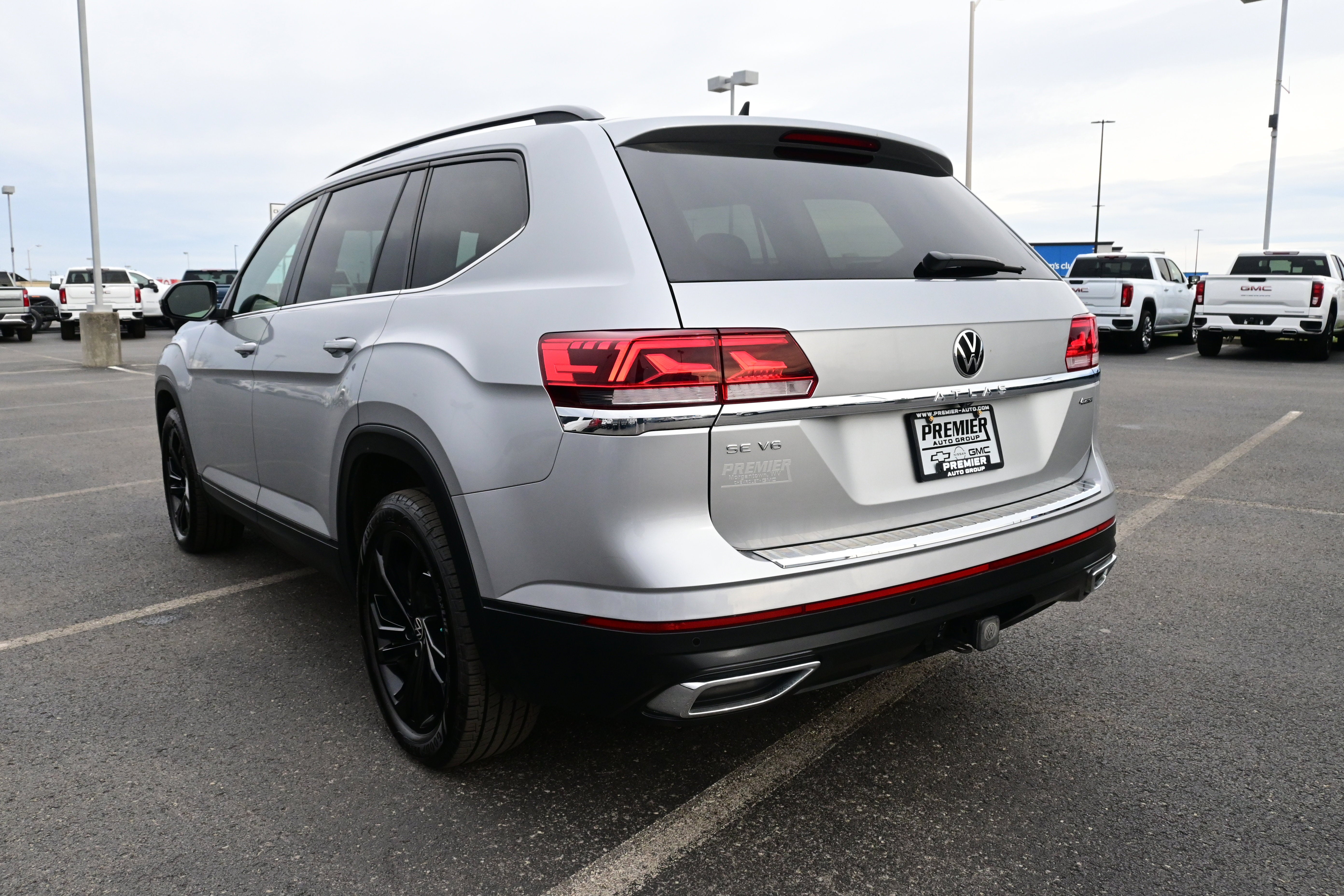 2023 Volkswagen Atlas 3.6L V6 SE w/Technology