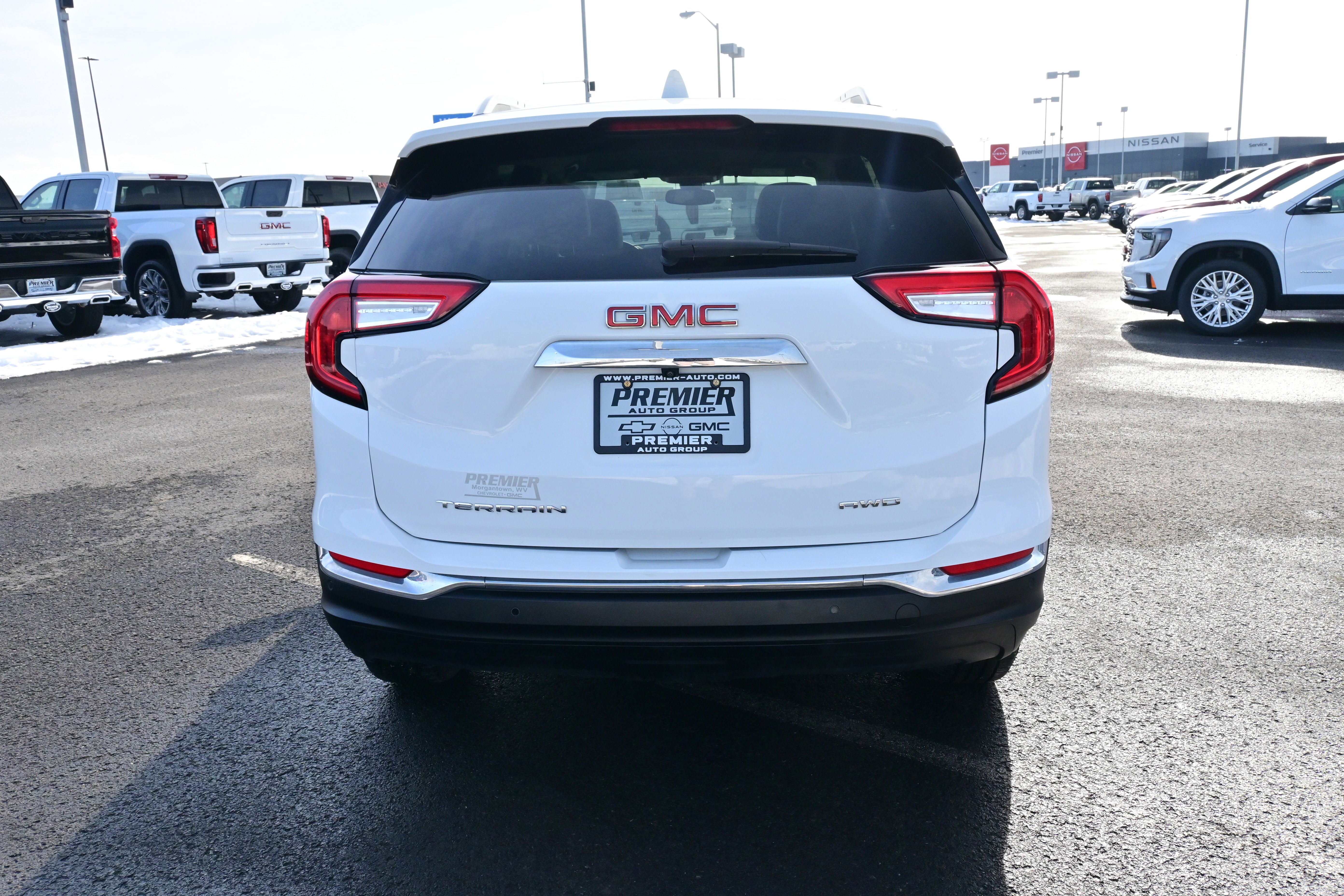 2024 GMC Terrain SLT