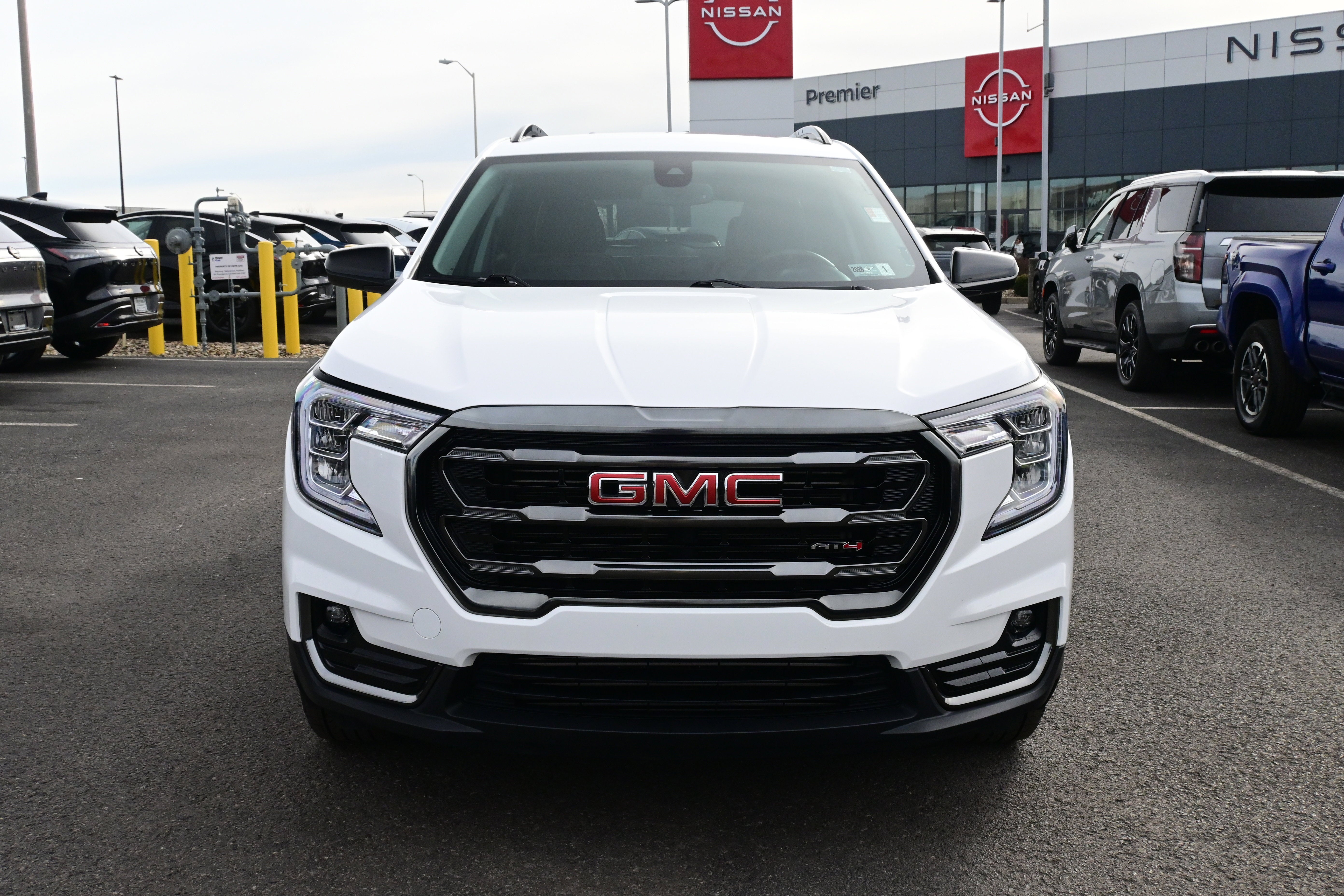2023 GMC Terrain AT4