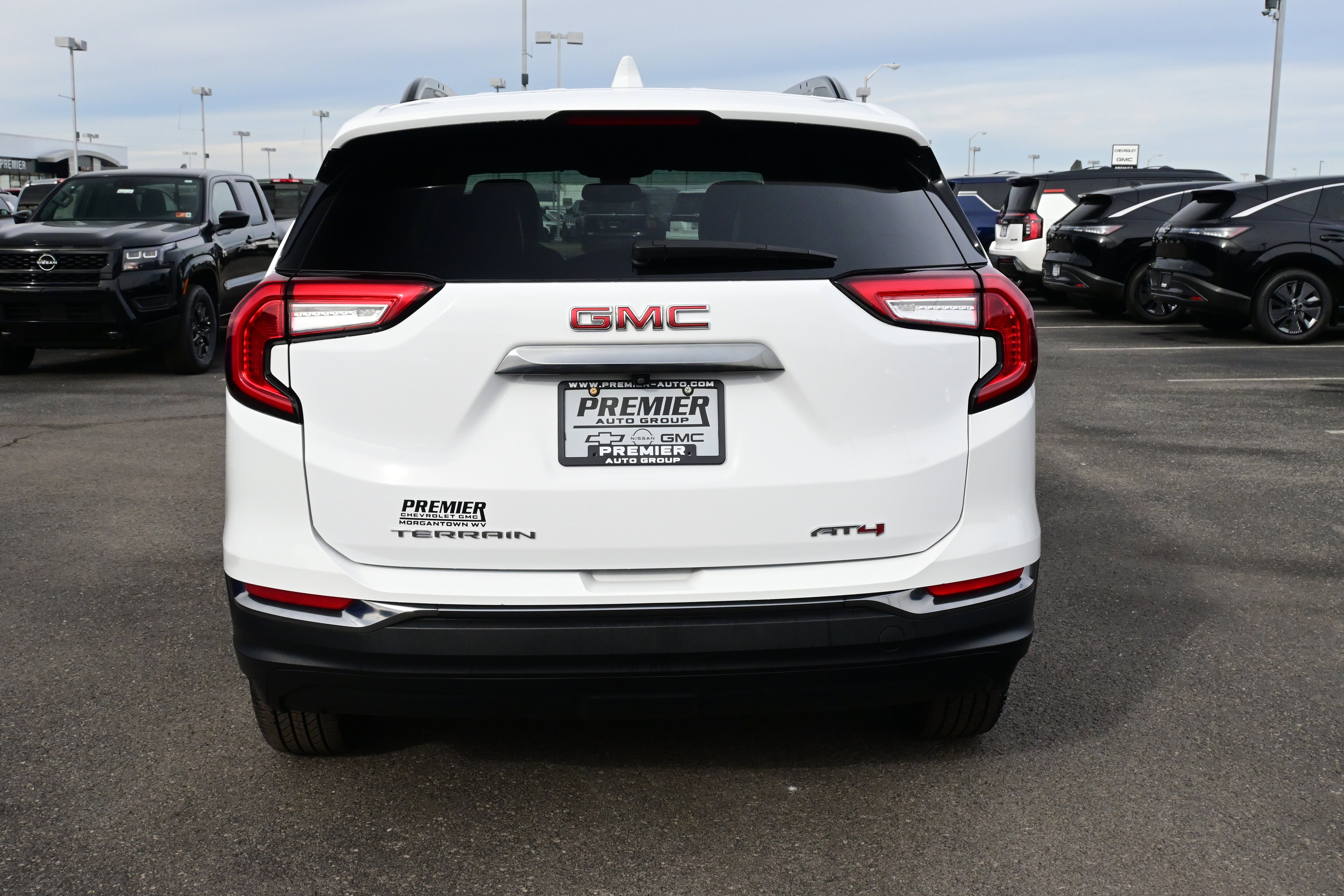 2023 GMC Terrain AT4