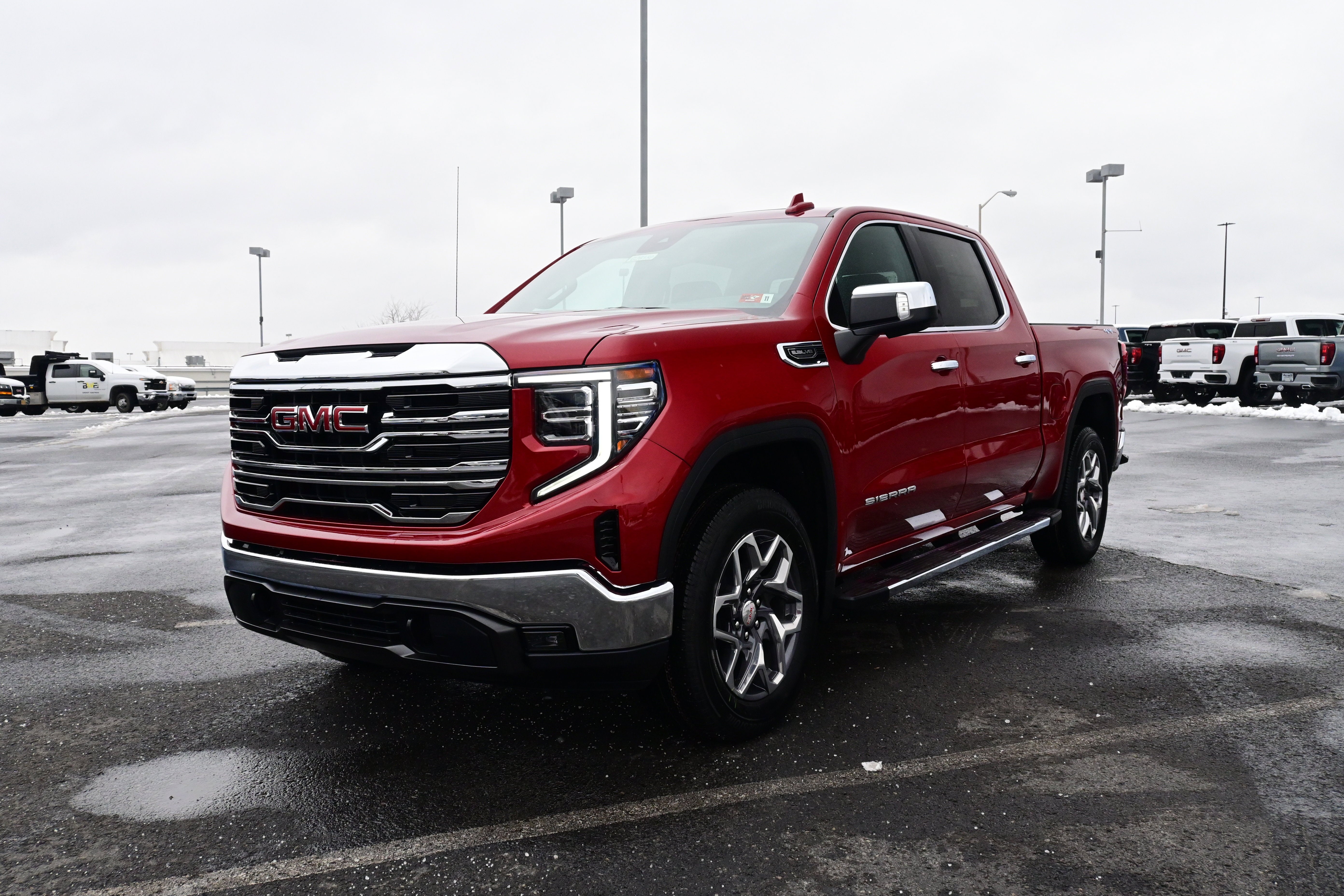 2026 GMC Sierra 1500 SLT