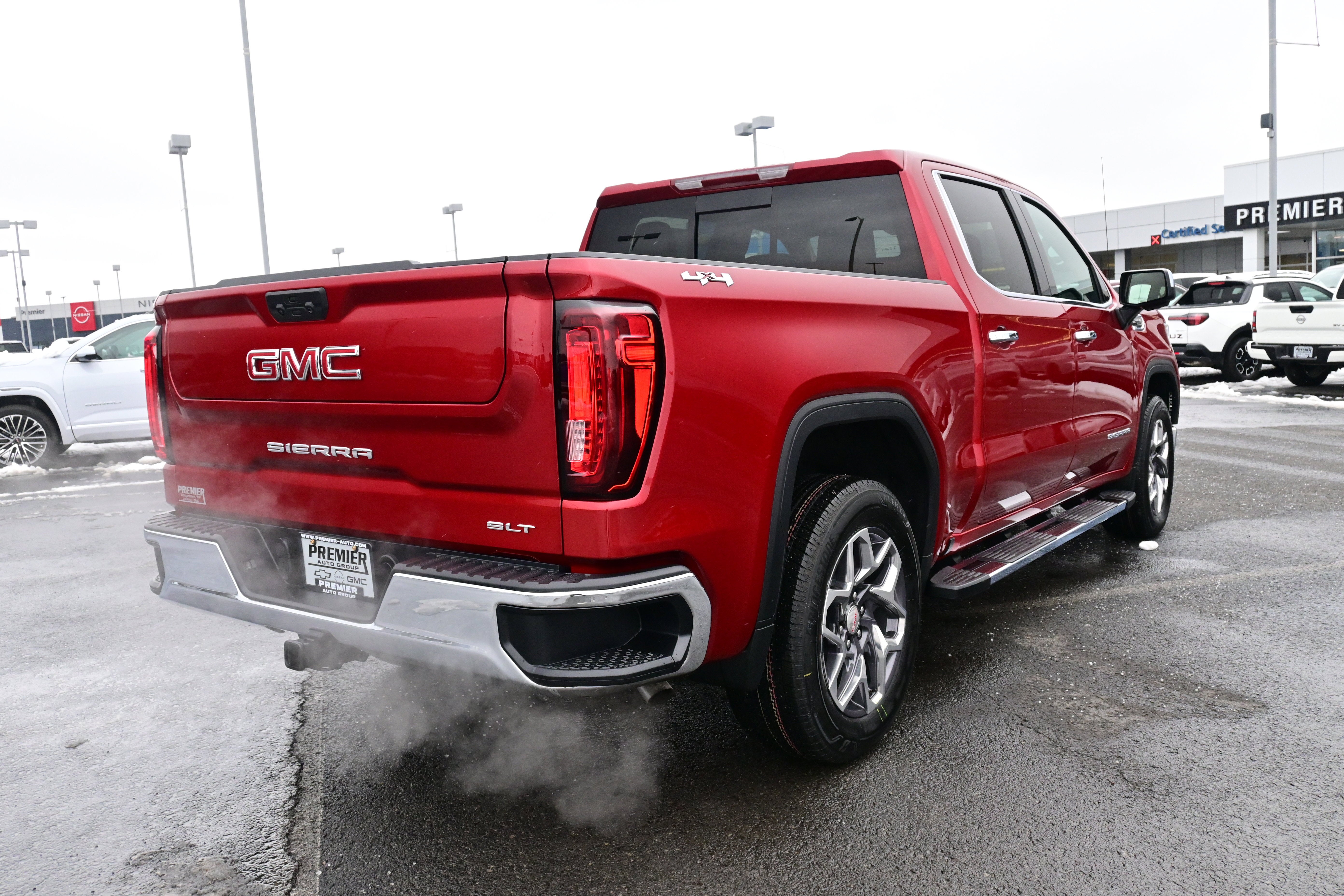 2026 GMC Sierra 1500 SLT