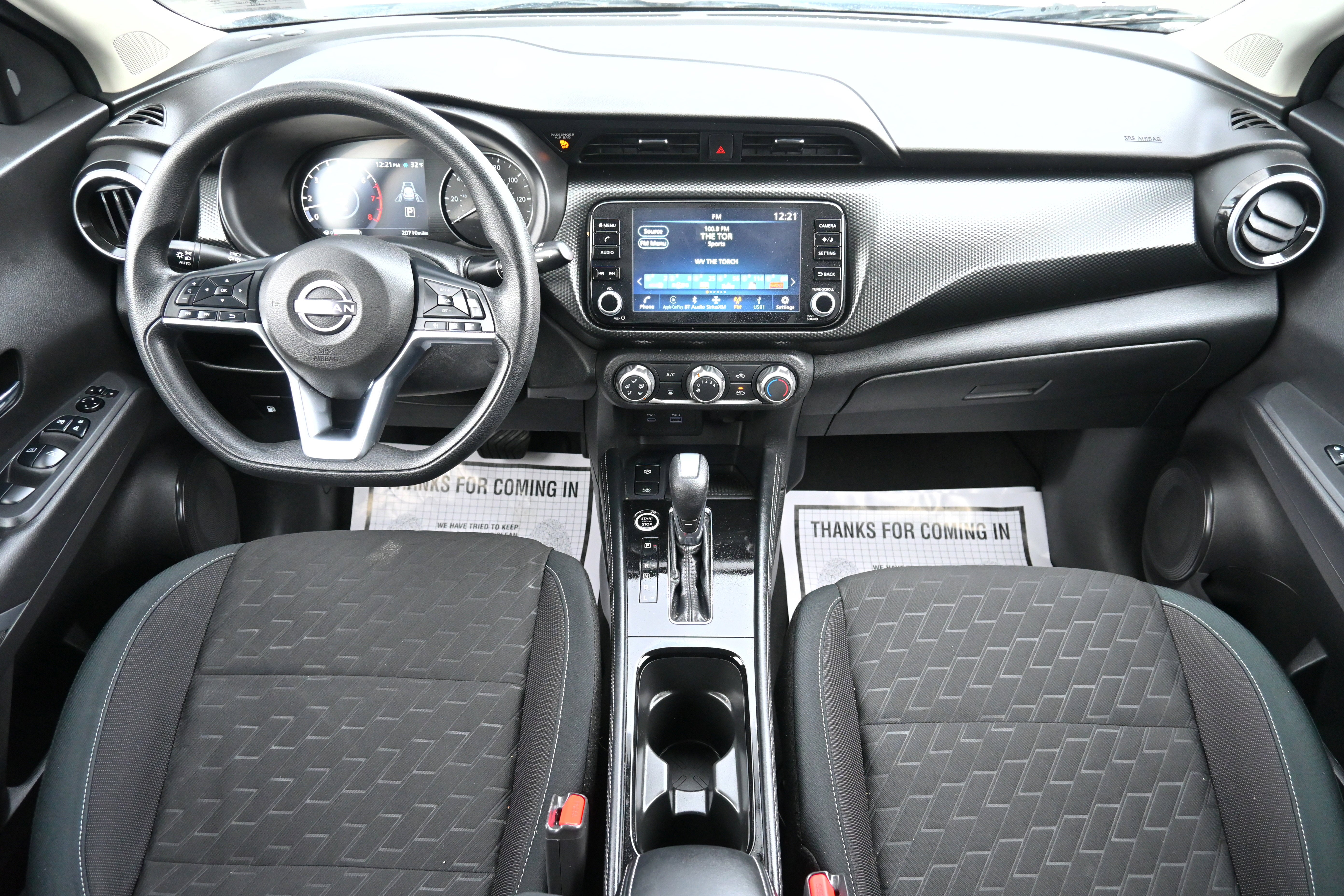 2023 Nissan Kicks SV