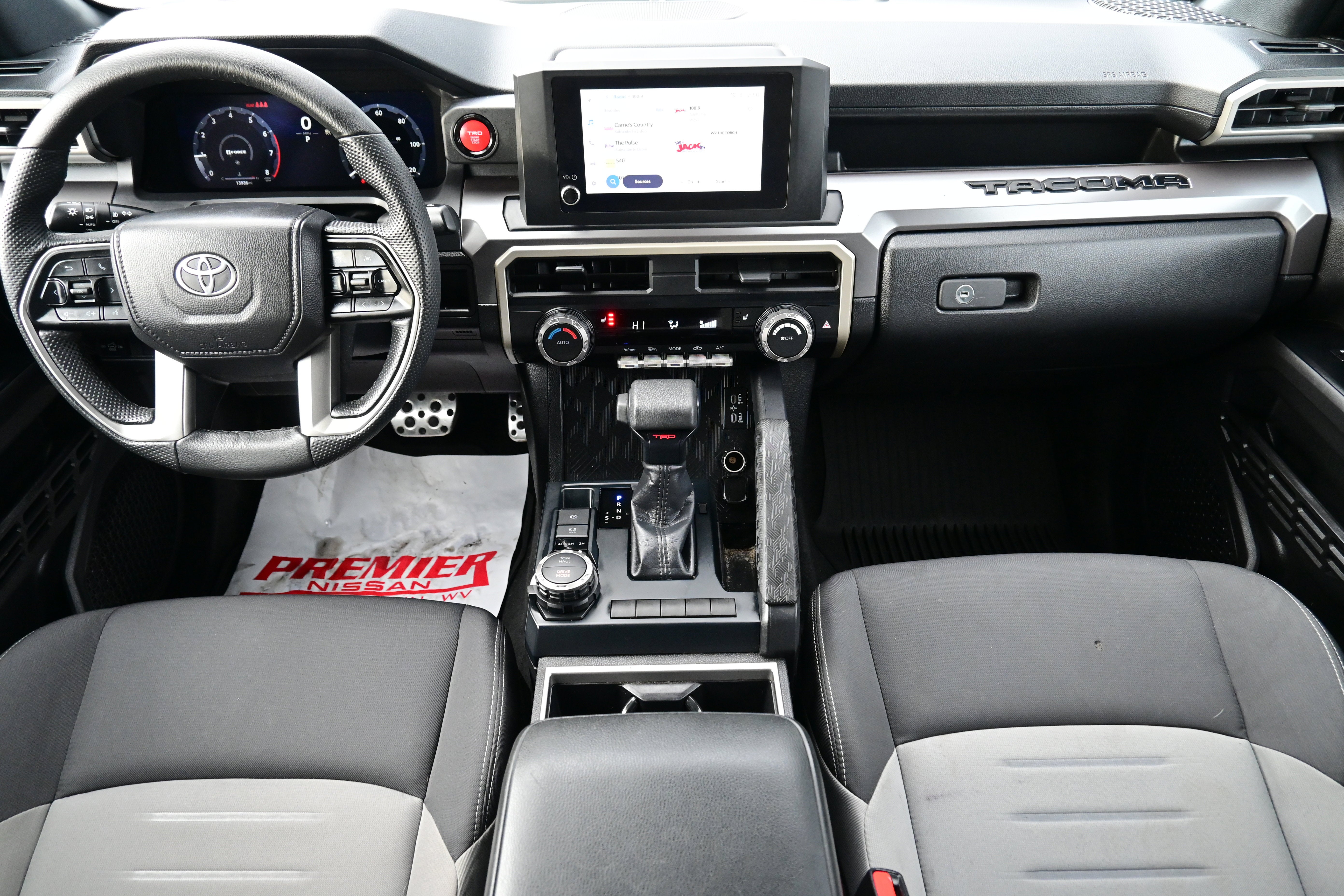 2025 Toyota Tacoma 4WD SR