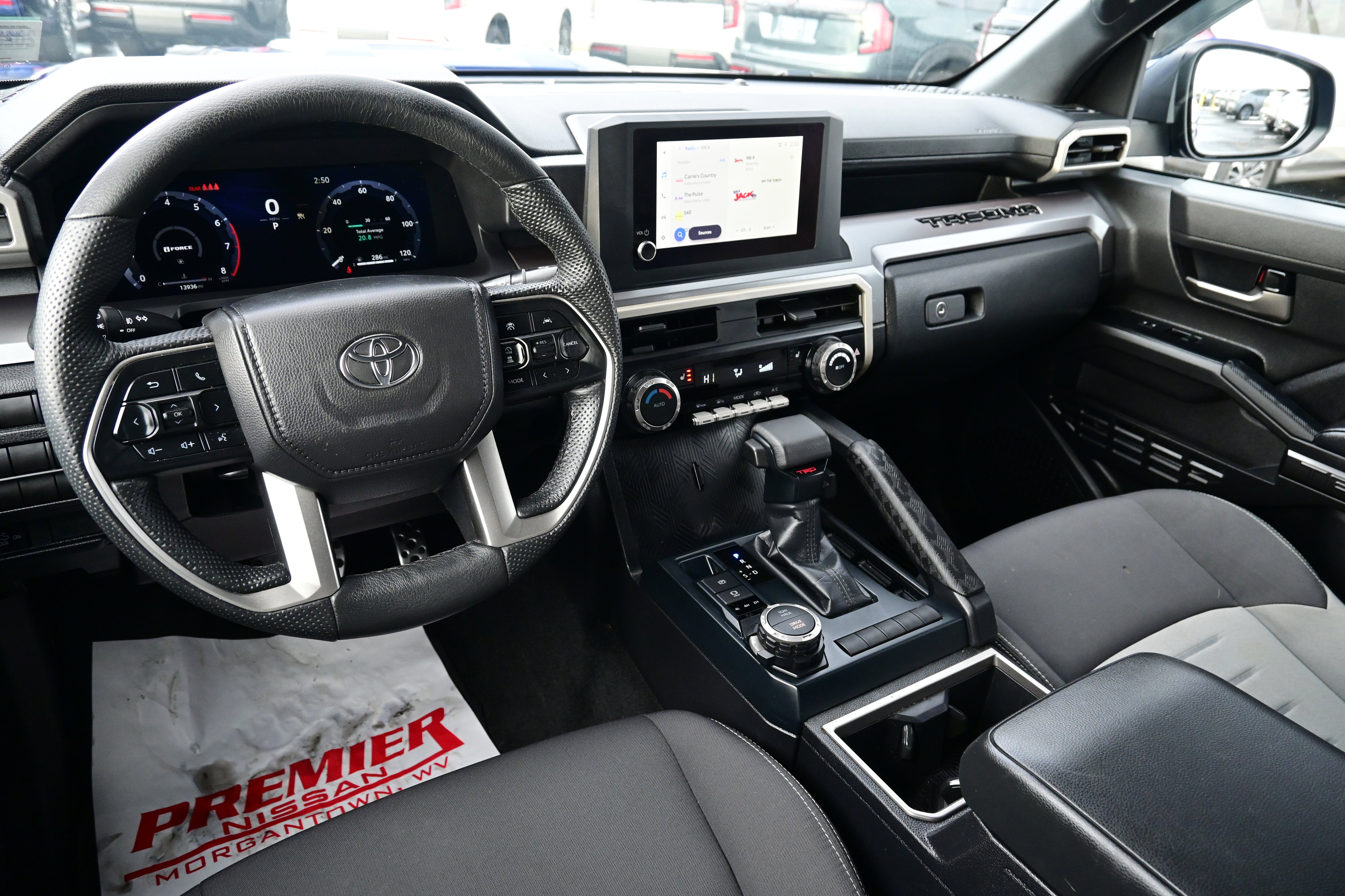 2025 Toyota Tacoma 4WD SR