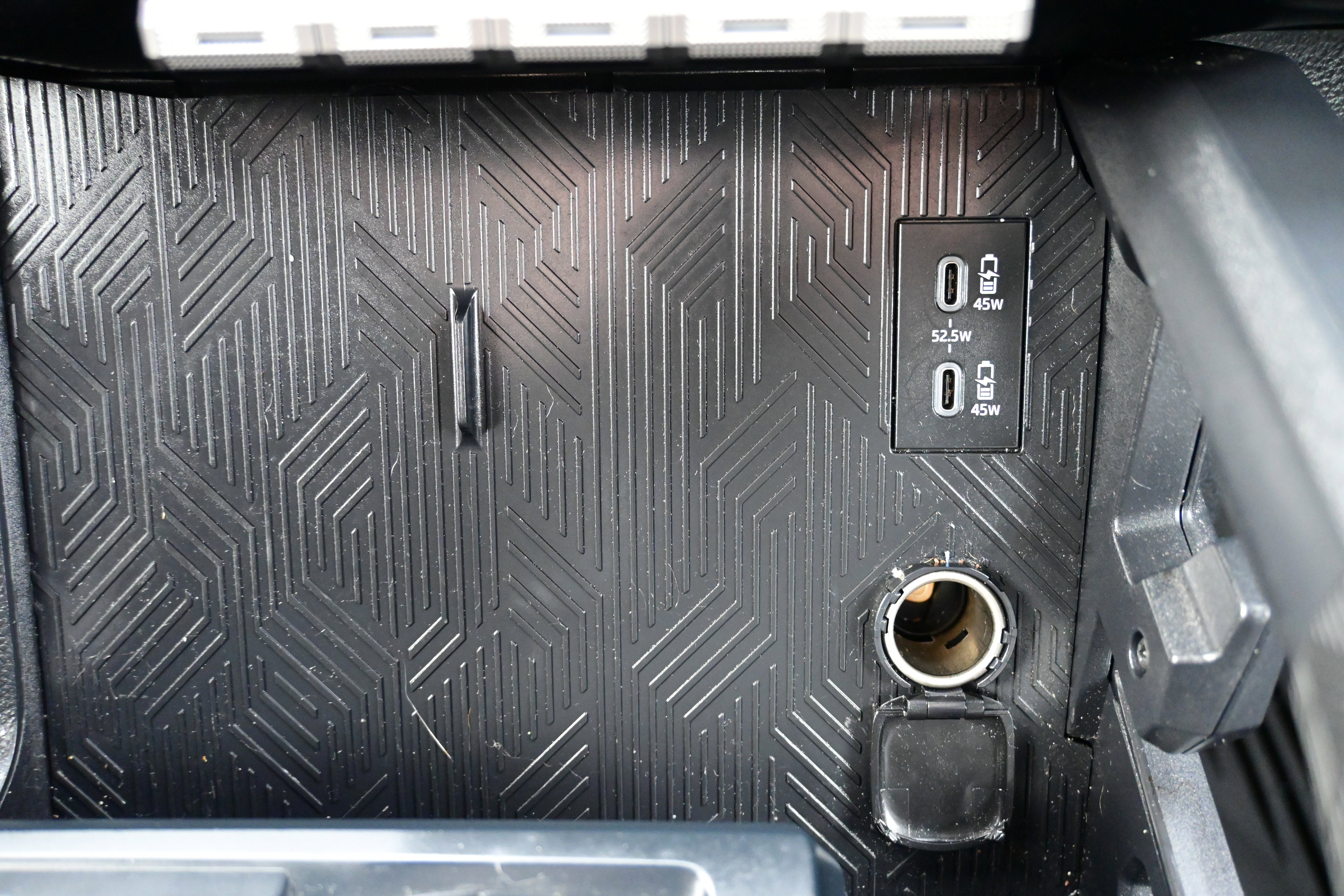 2025 Toyota Tacoma 4WD SR