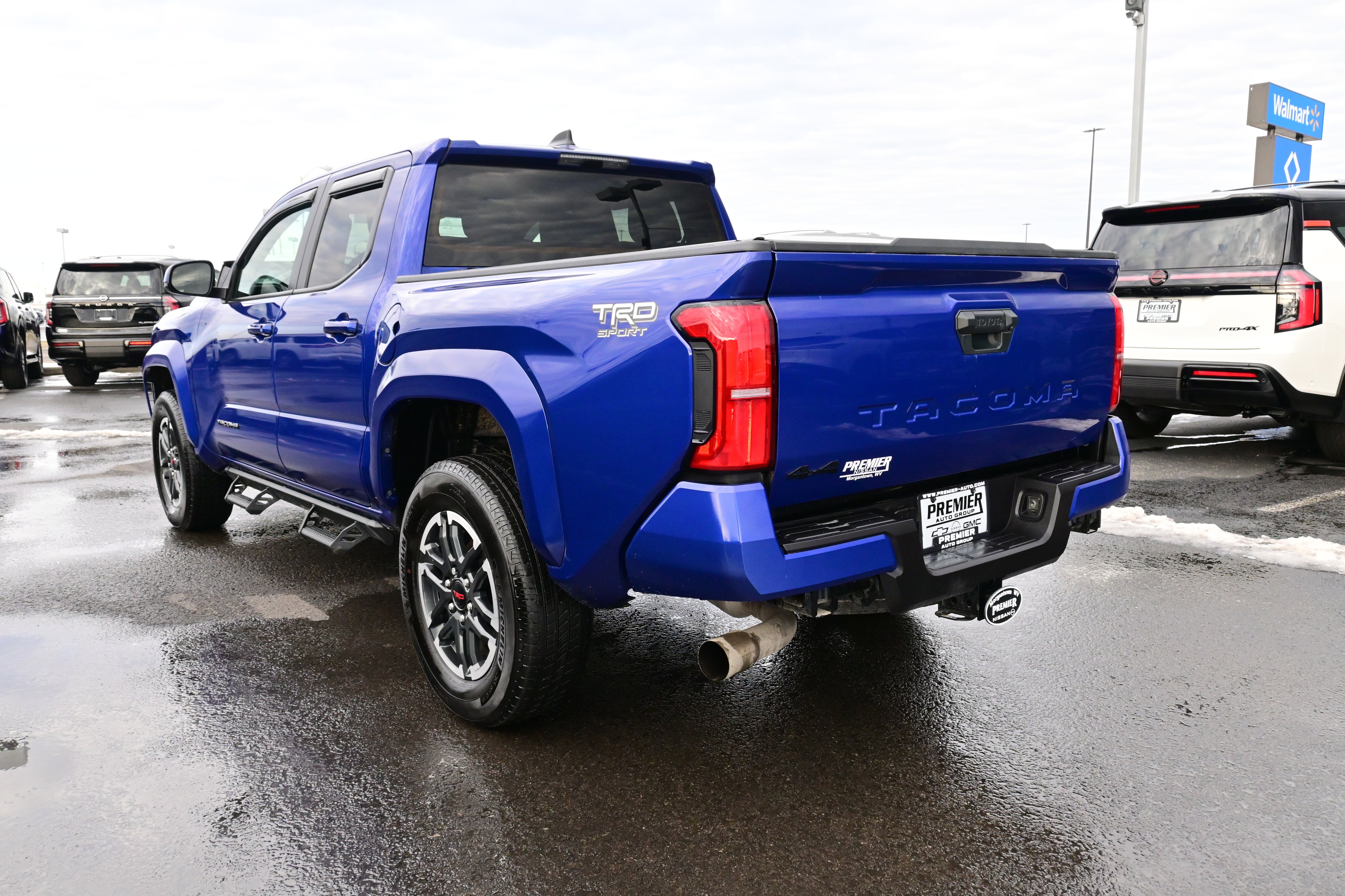 2025 Toyota Tacoma 4WD SR
