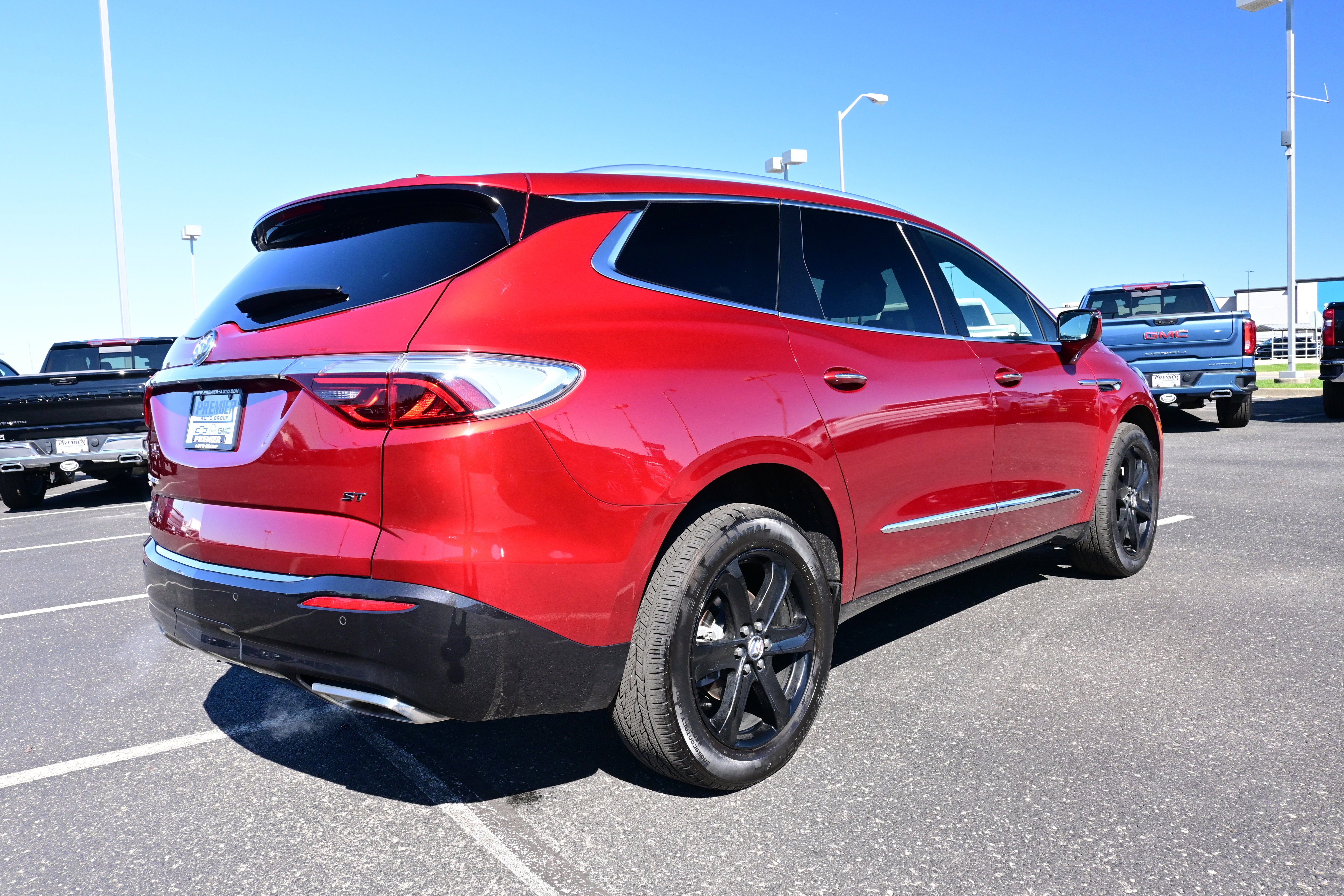 2023 Buick Enclave Essence