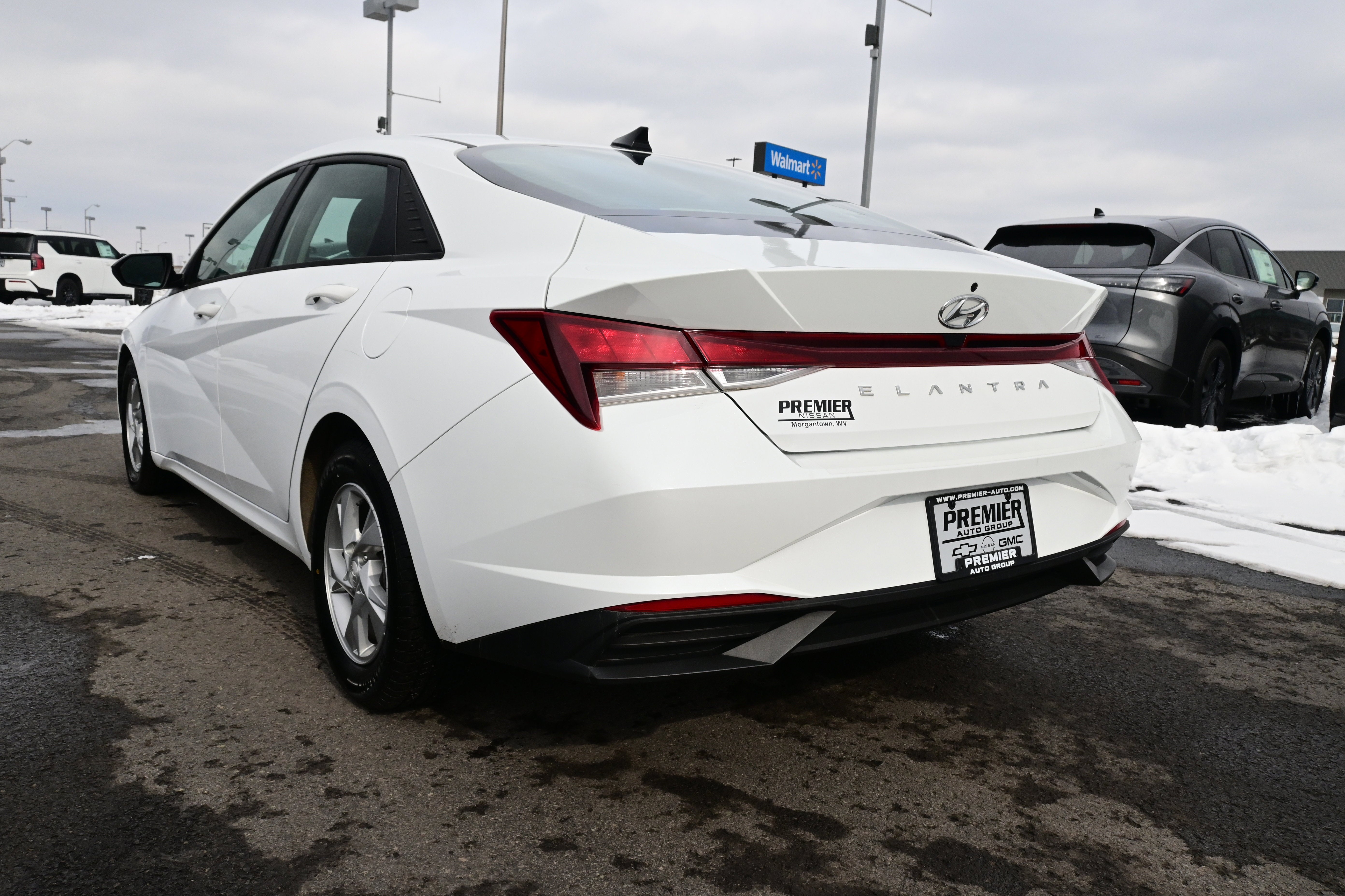 2021 Hyundai Elantra SE