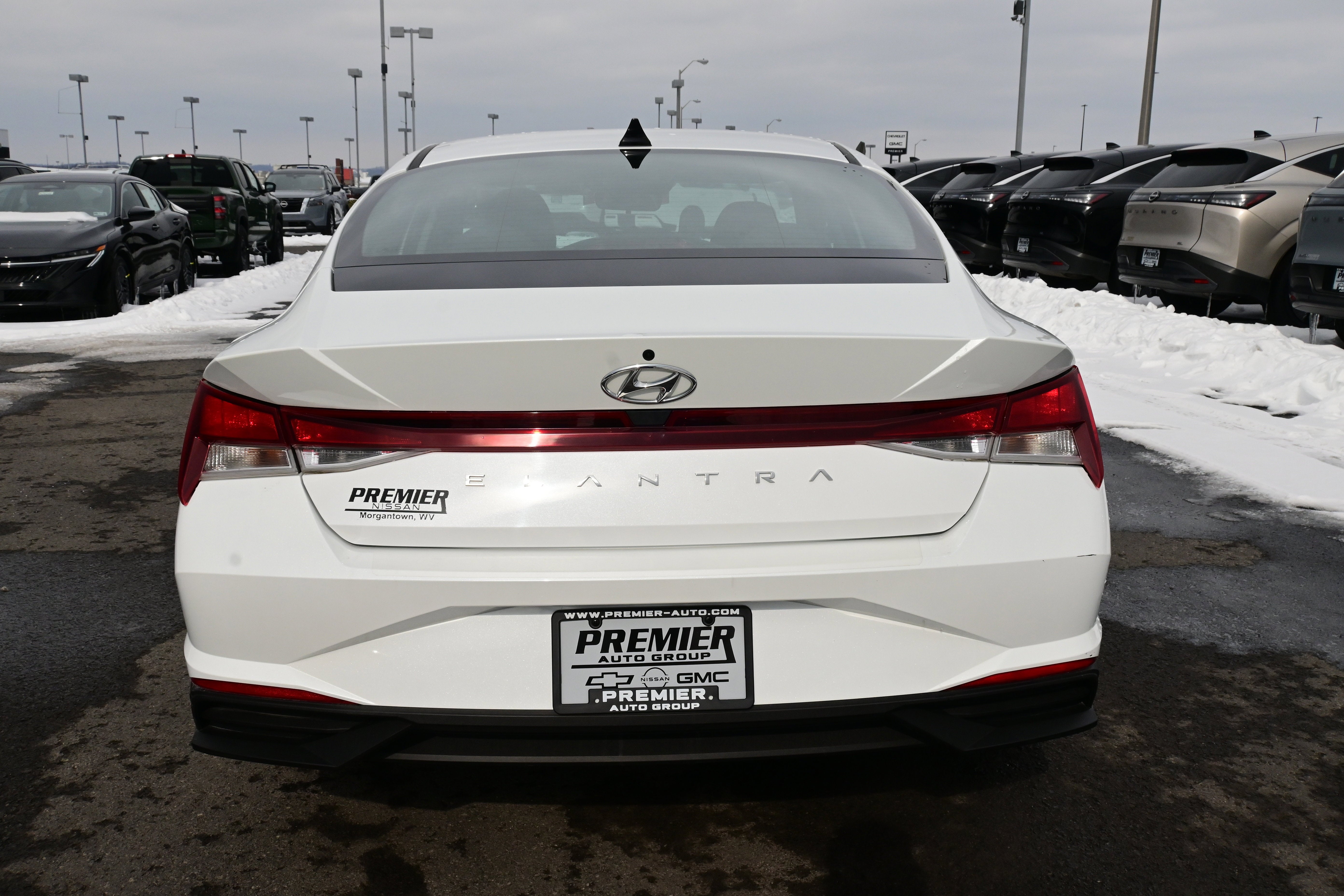 2021 Hyundai Elantra SE