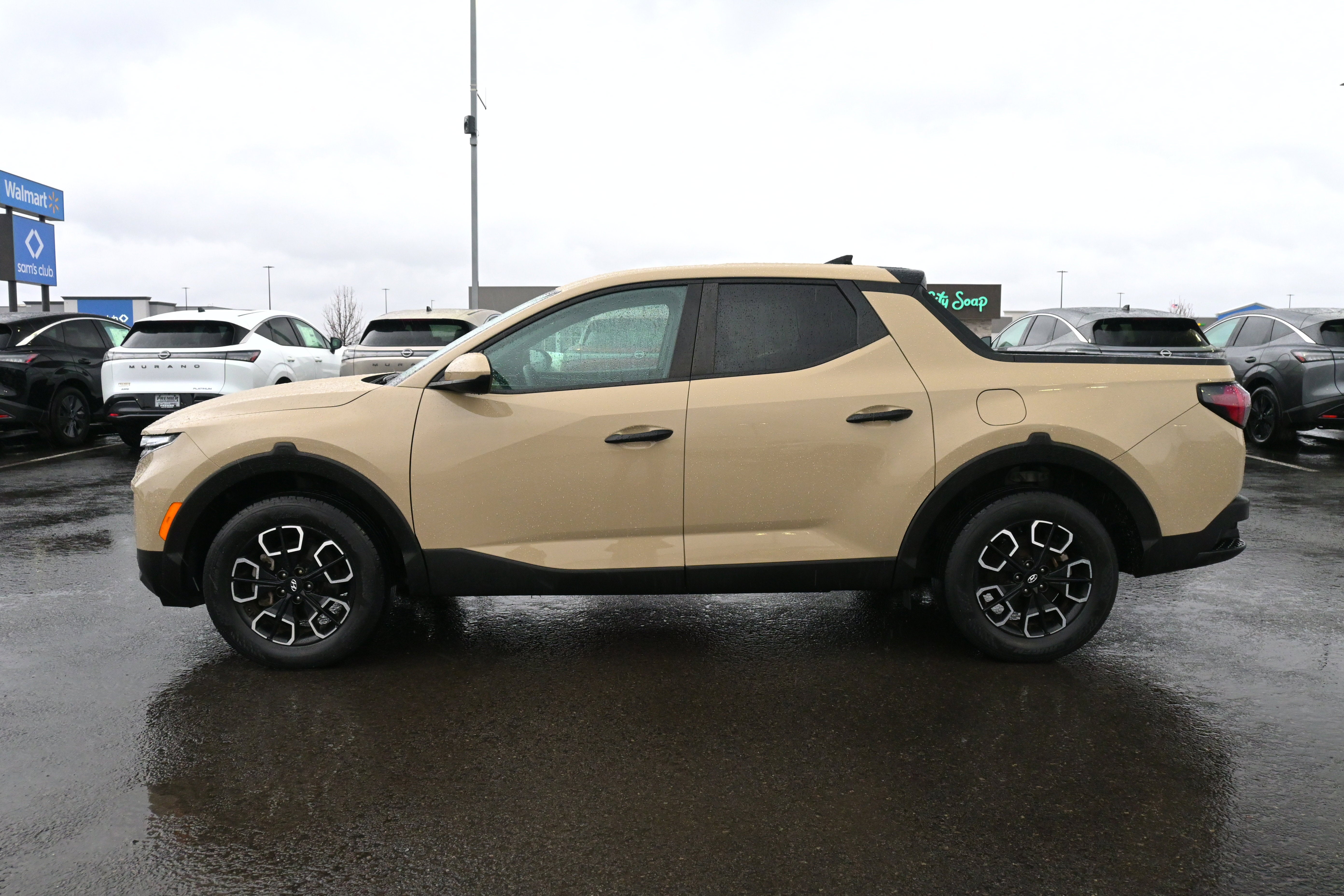 2023 Hyundai Santa Cruz SE