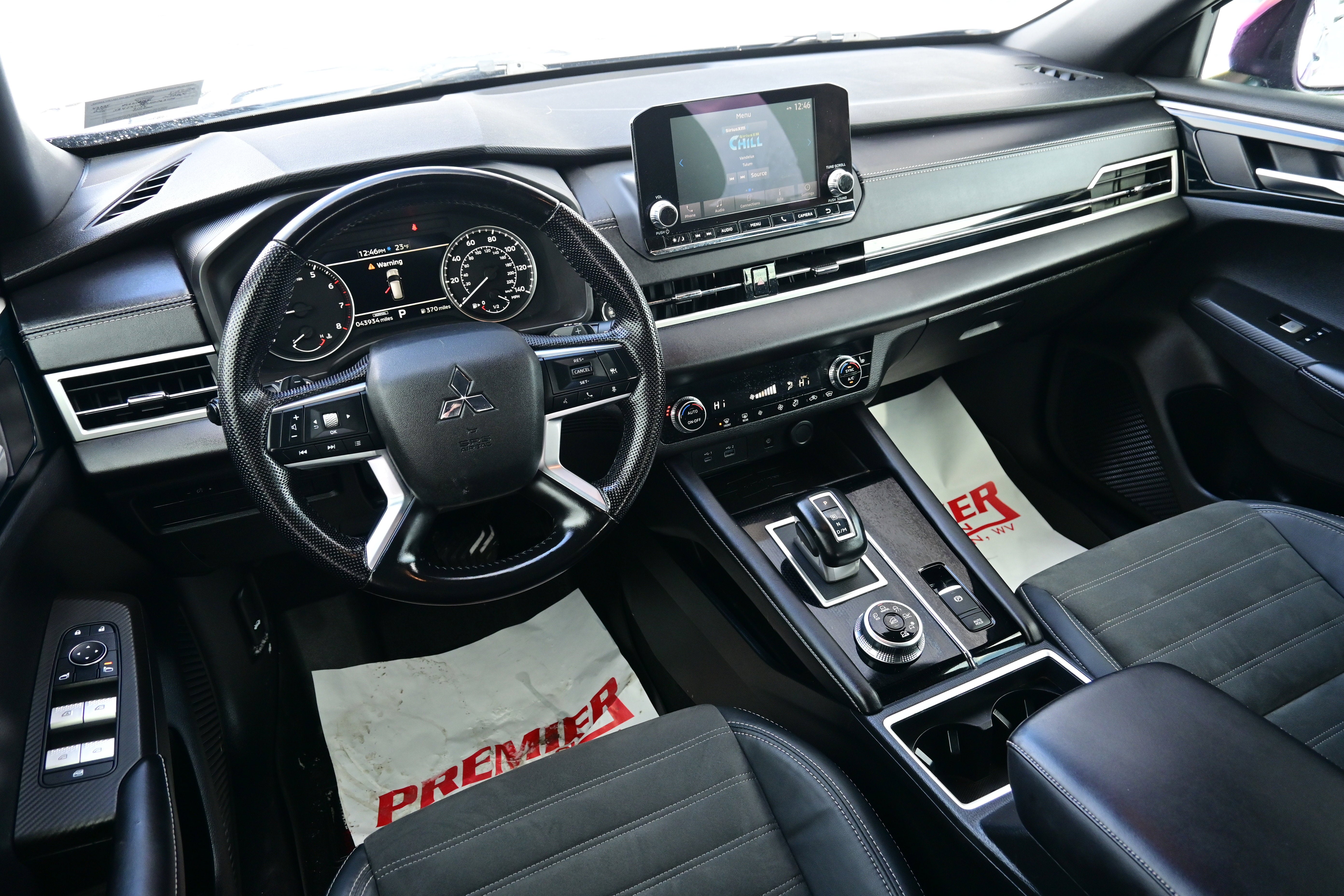 2022 Mitsubishi Outlander SE