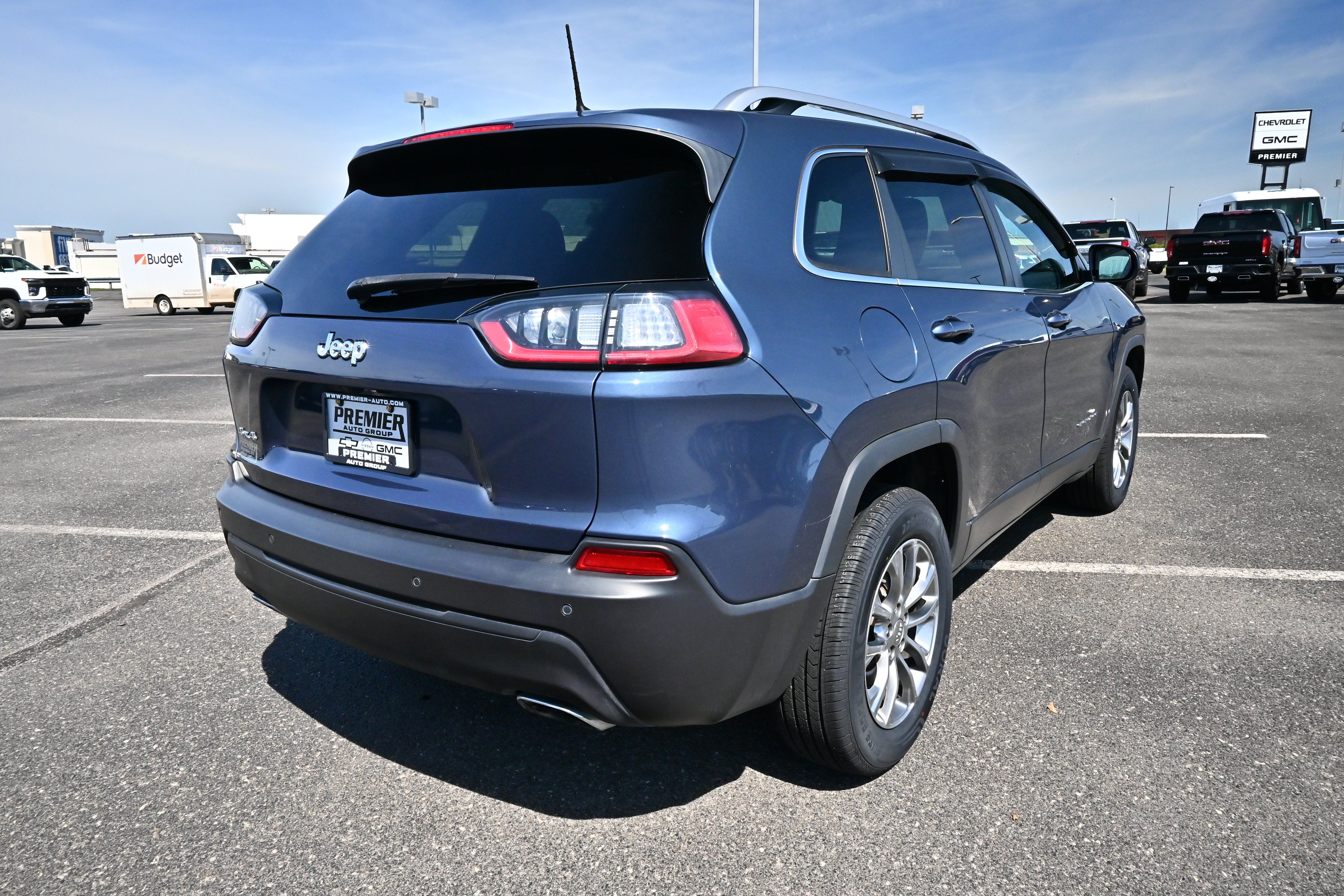 2020 Jeep Cherokee Lux