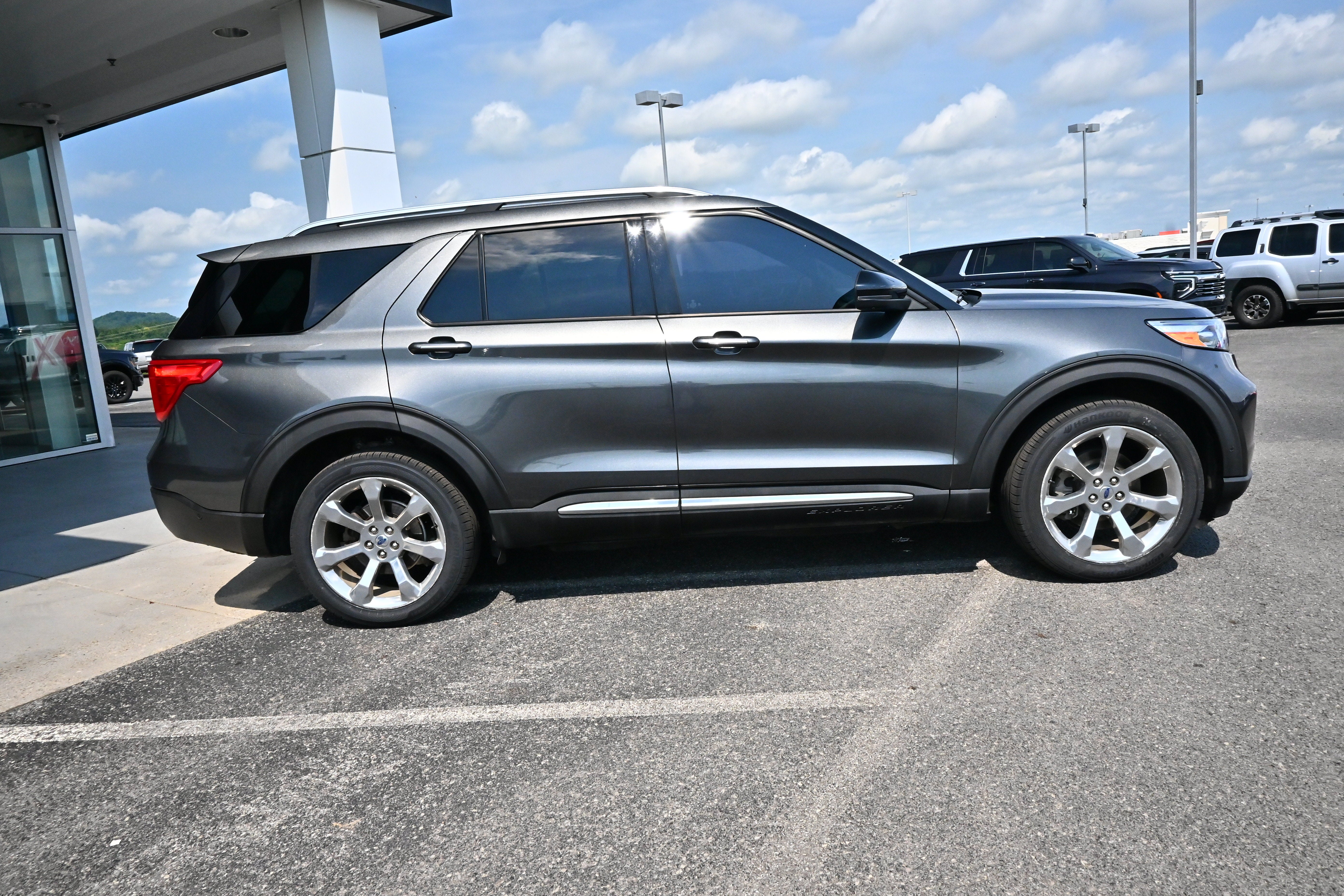 2020 Ford Explorer Platinum