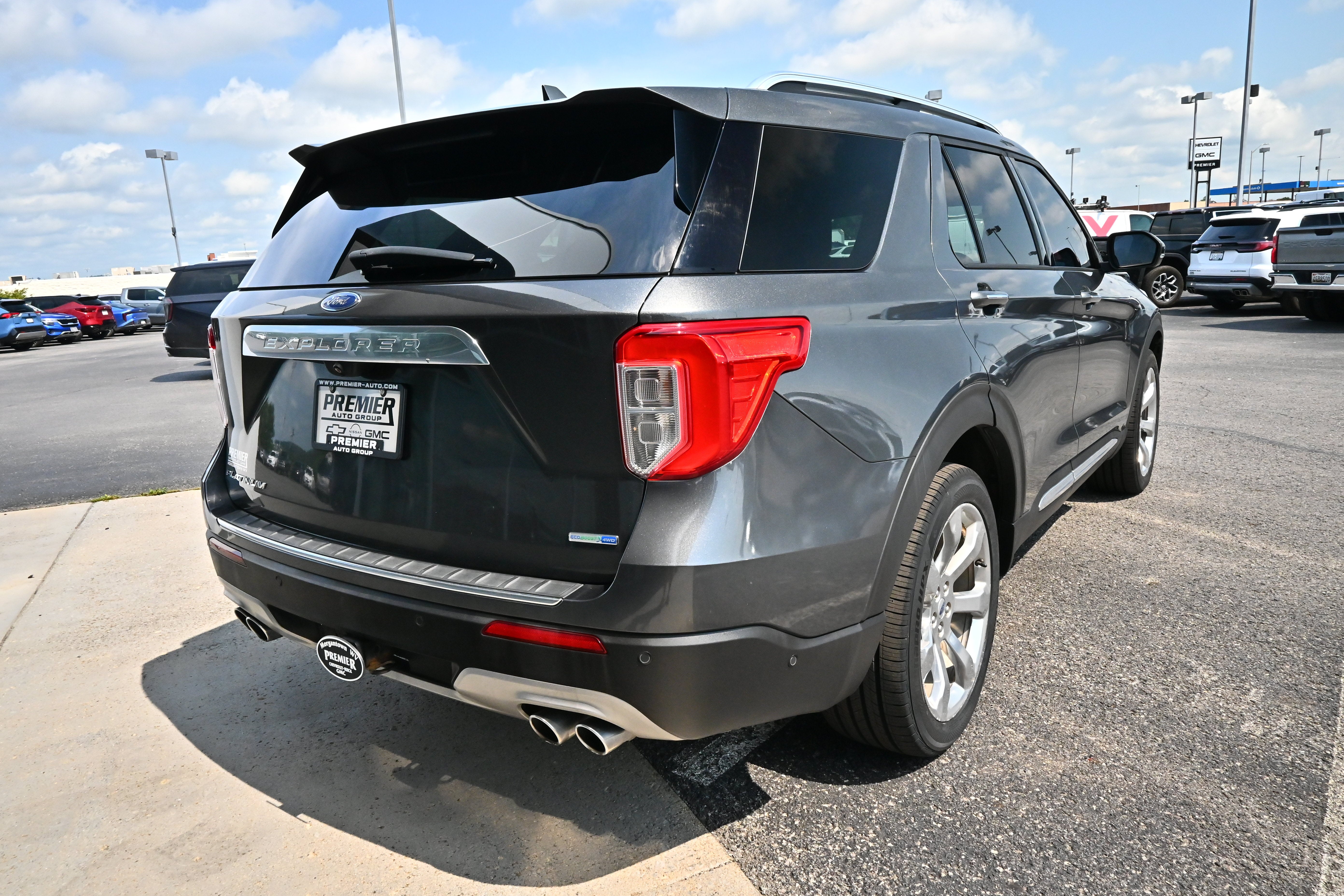2020 Ford Explorer Platinum