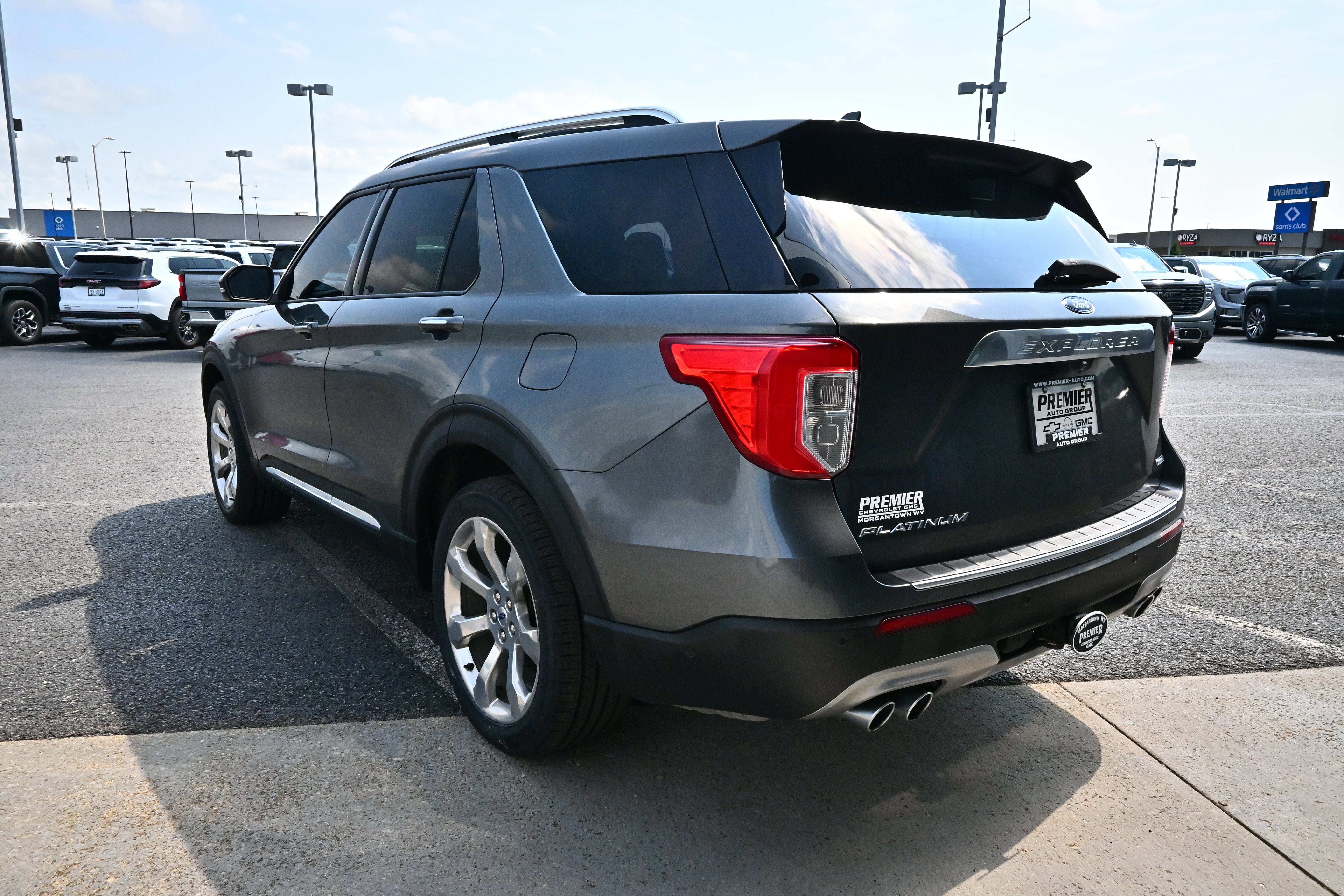 2020 Ford Explorer Platinum