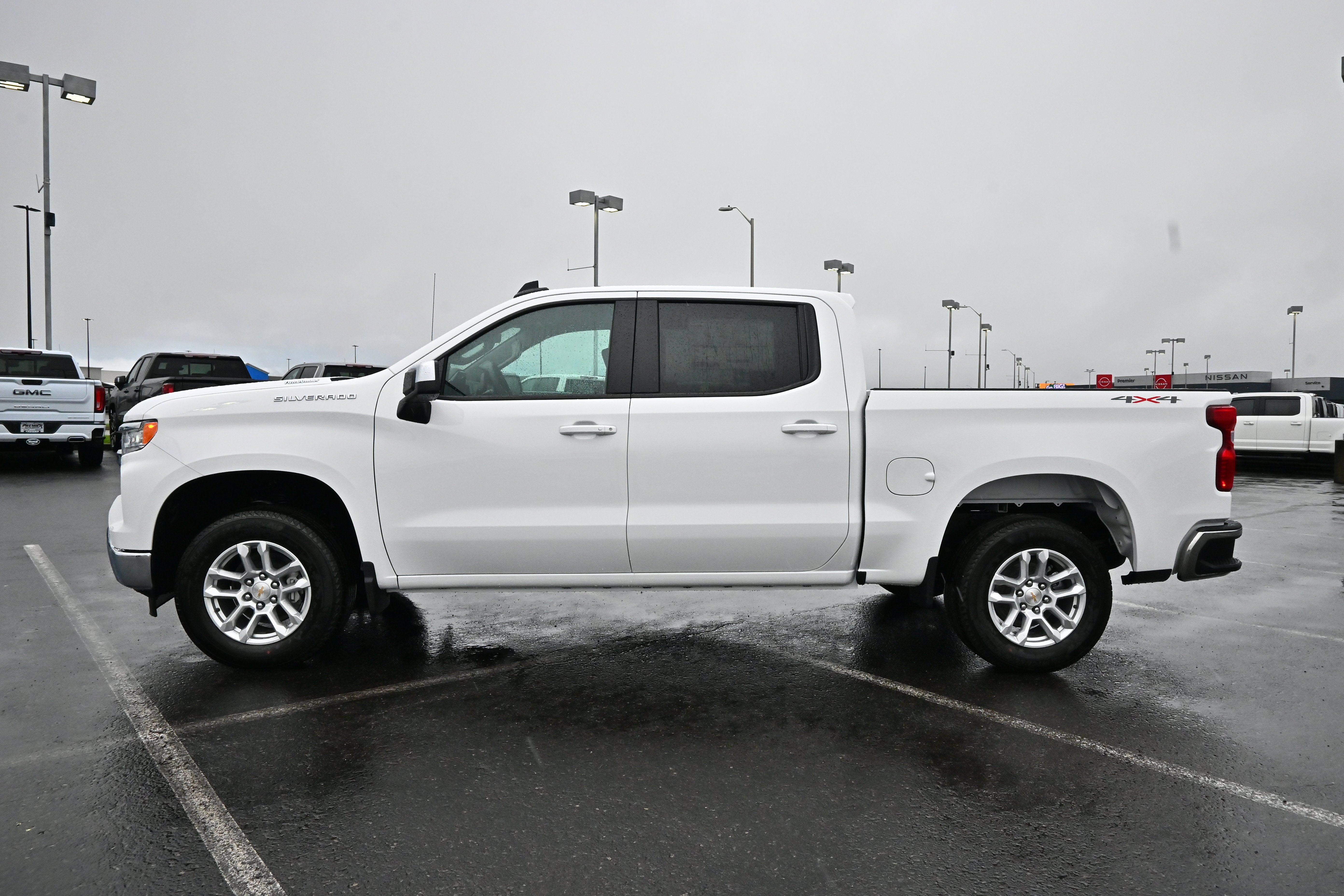 2026 Chevrolet Silverado 1500 LT (2FL)