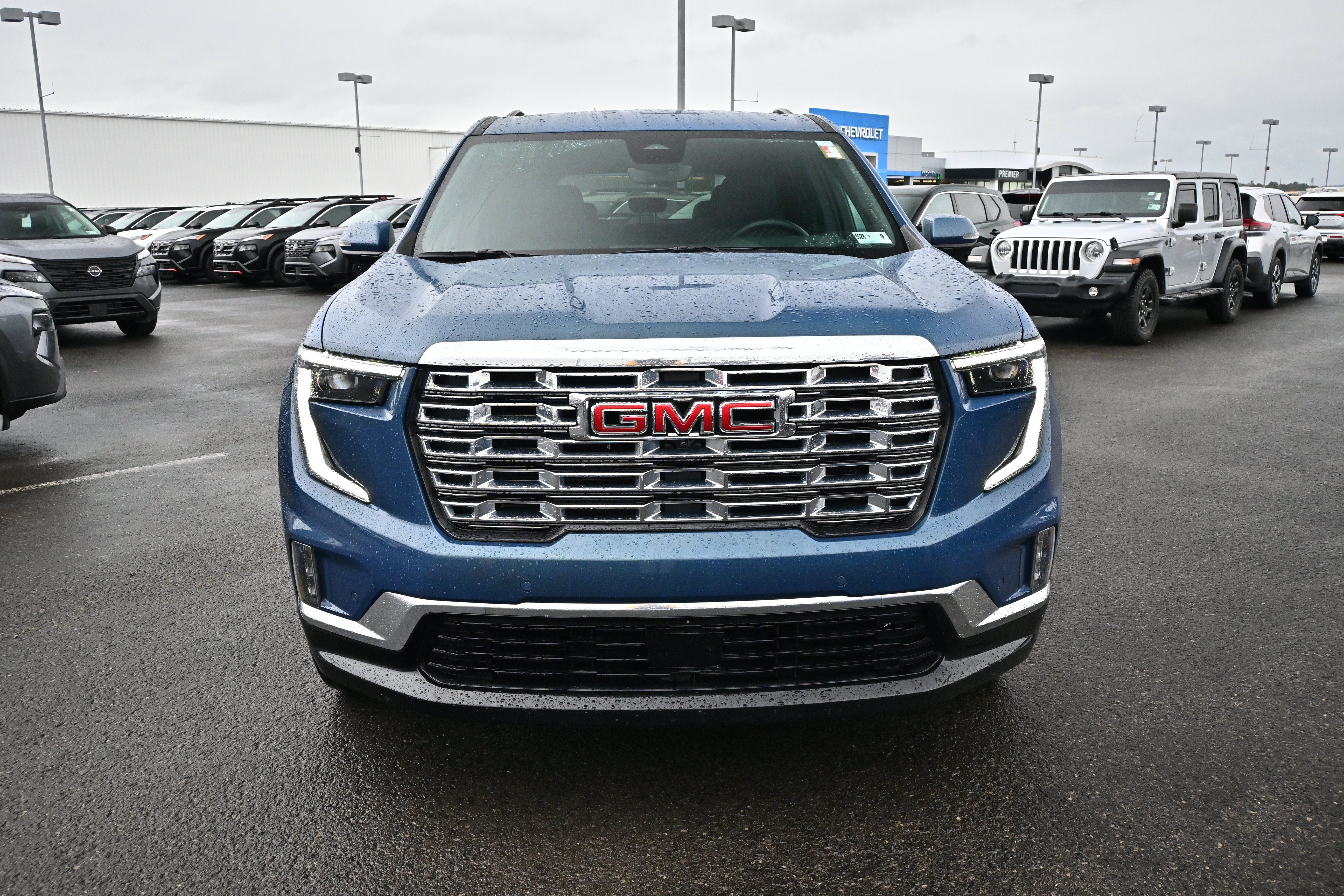 2025 GMC Acadia Denali