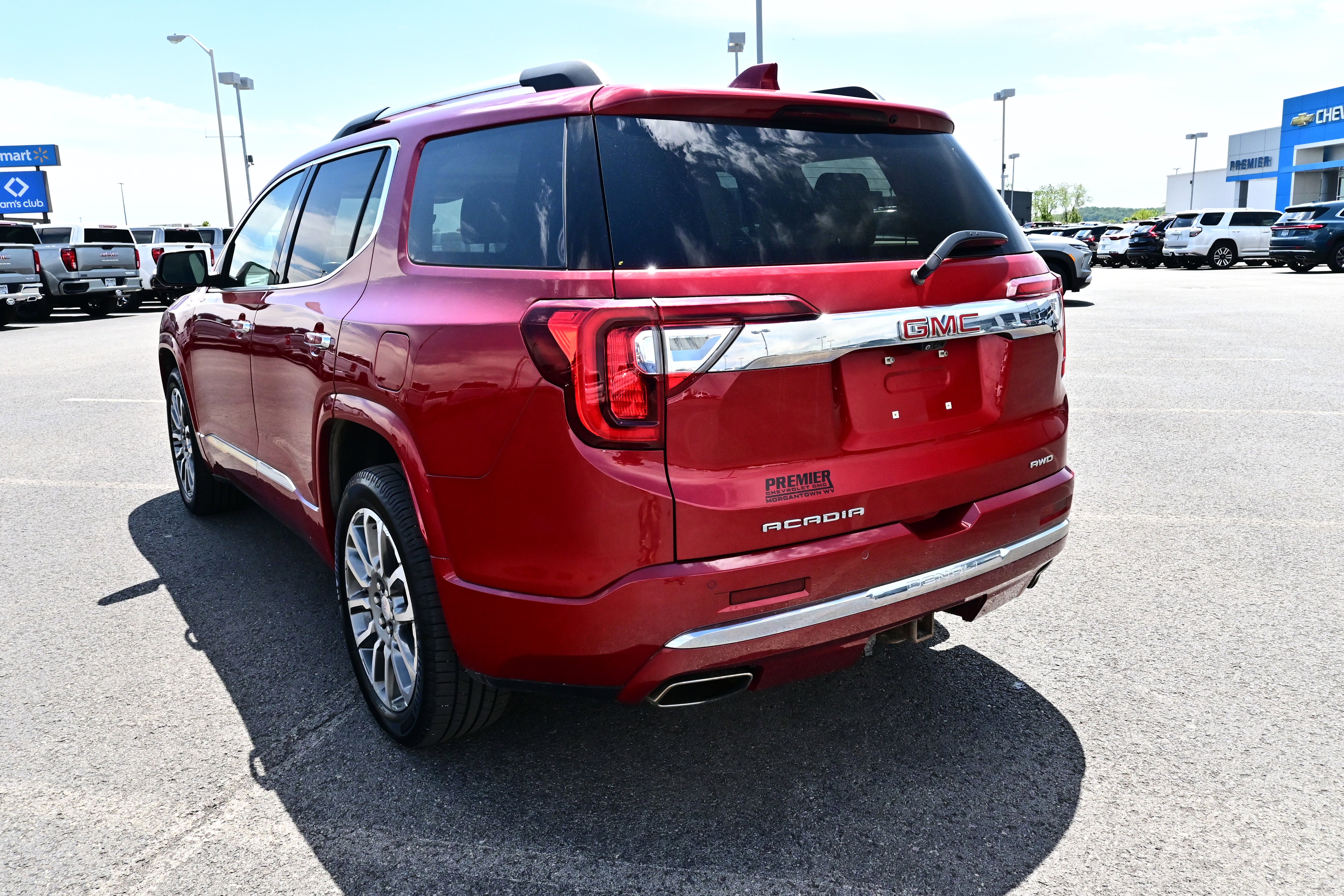 2021 GMC Acadia Denali