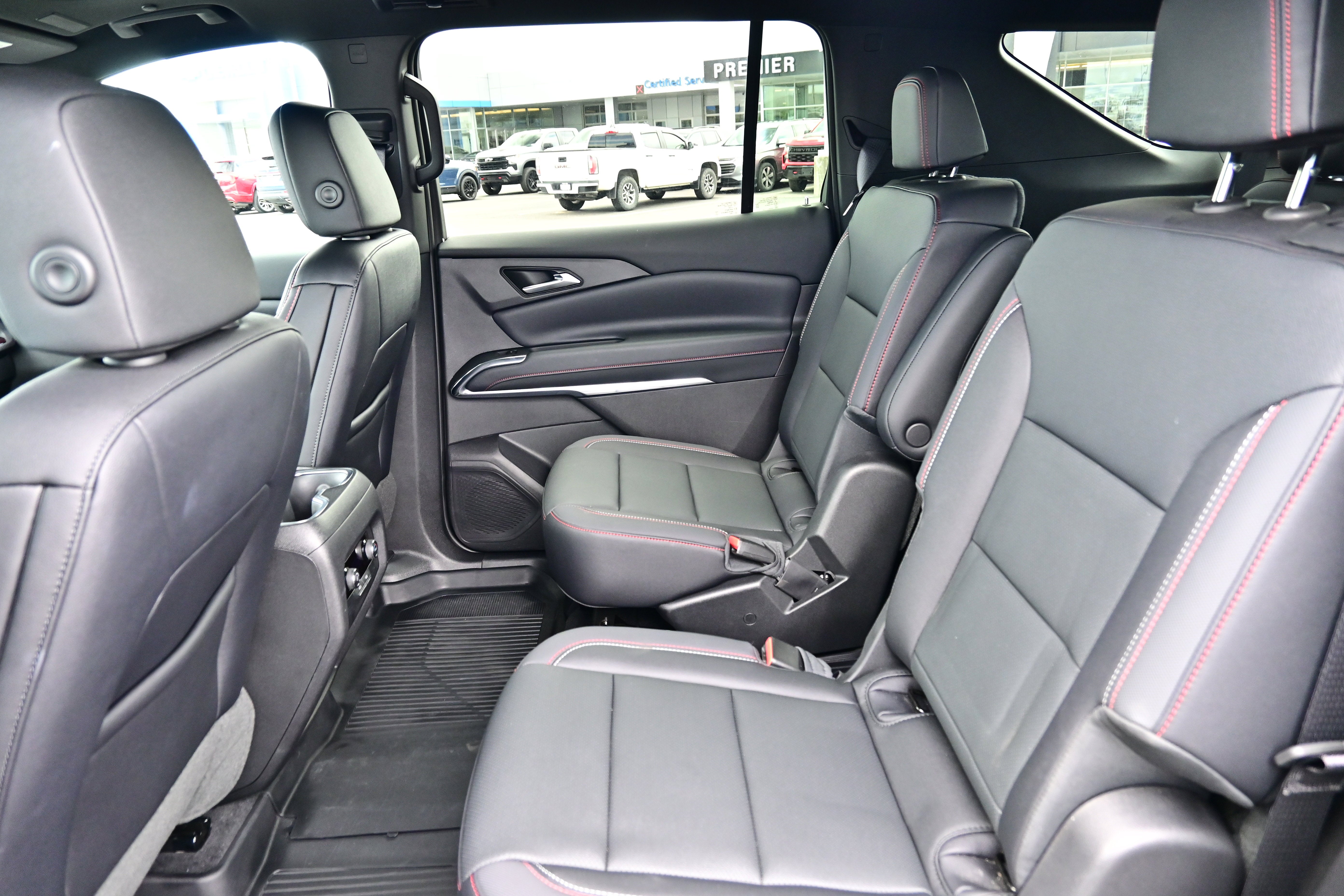 2025 Chevrolet Traverse Z71