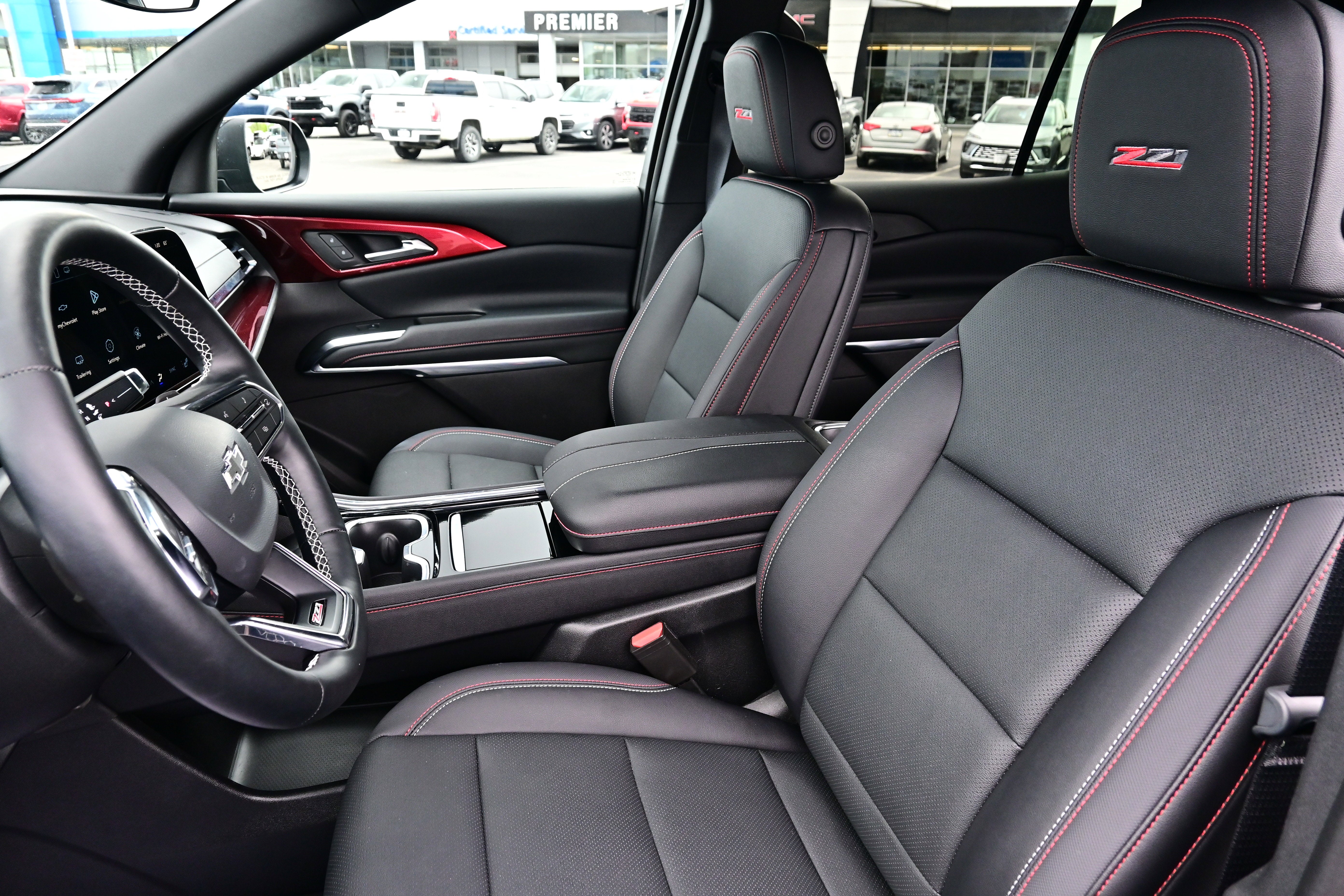 2025 Chevrolet Traverse Z71