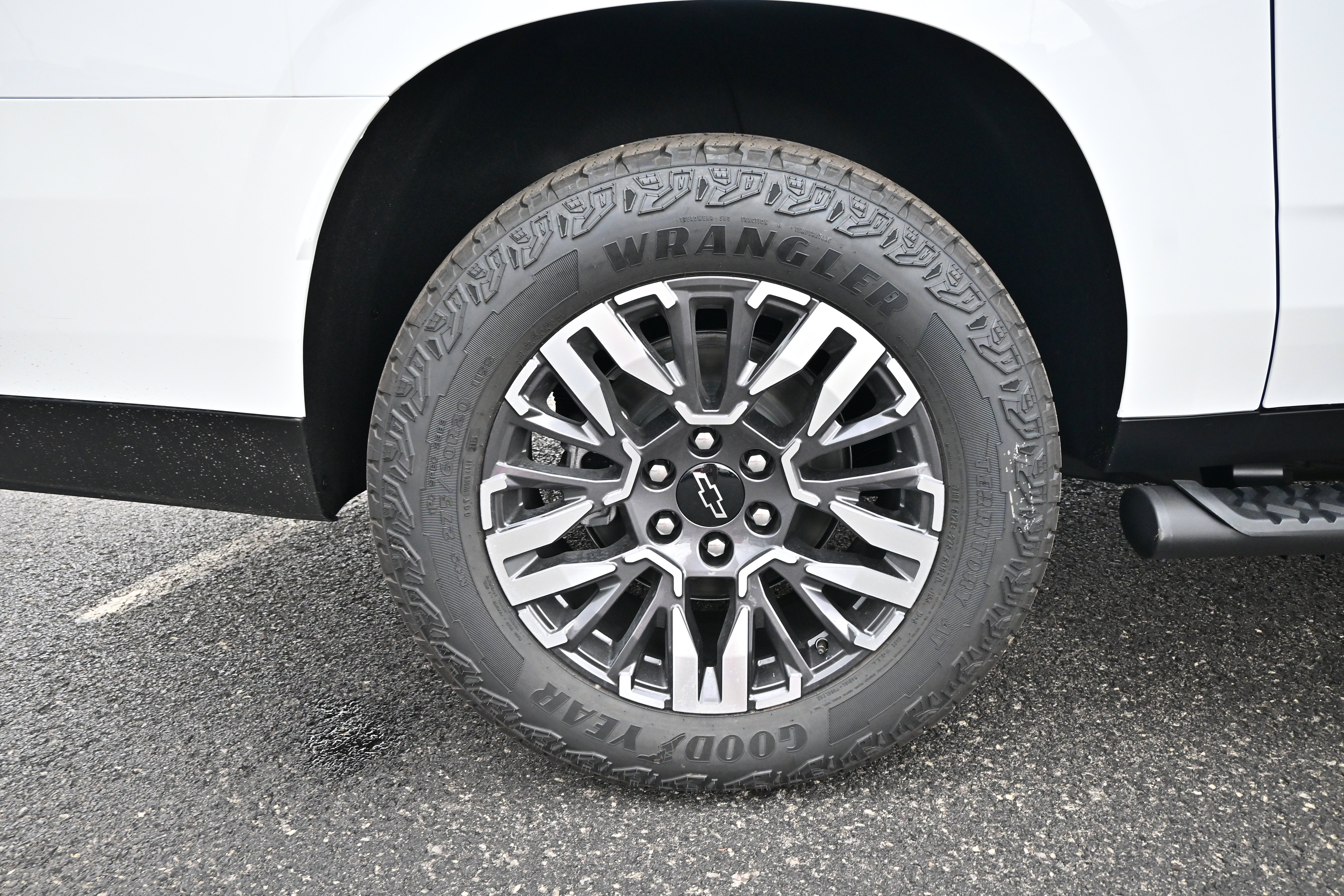 2026 Chevrolet Suburban Z71
