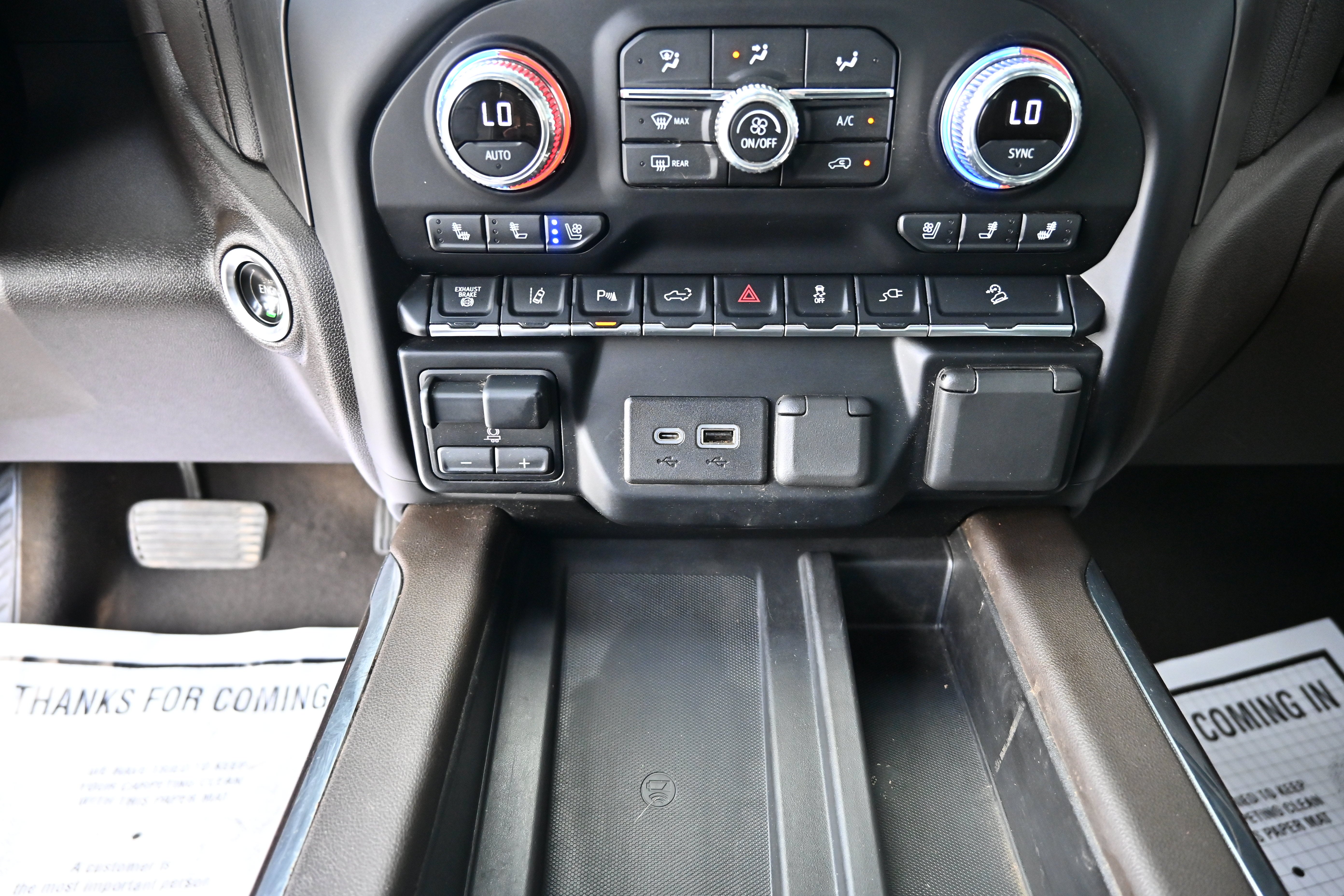 2022 GMC Sierra 3500 HD Denali