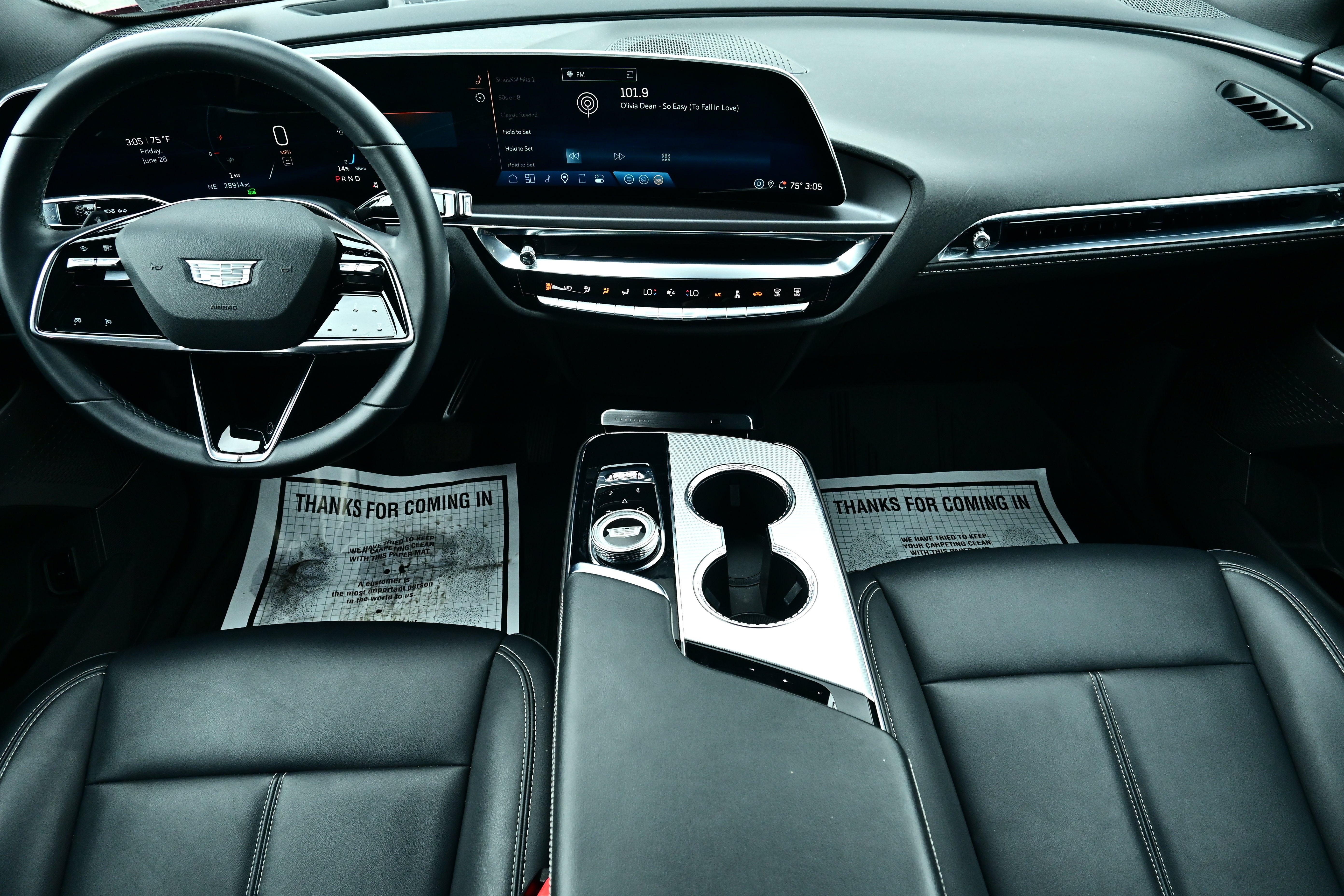 2024 Cadillac LYRIQ Tech