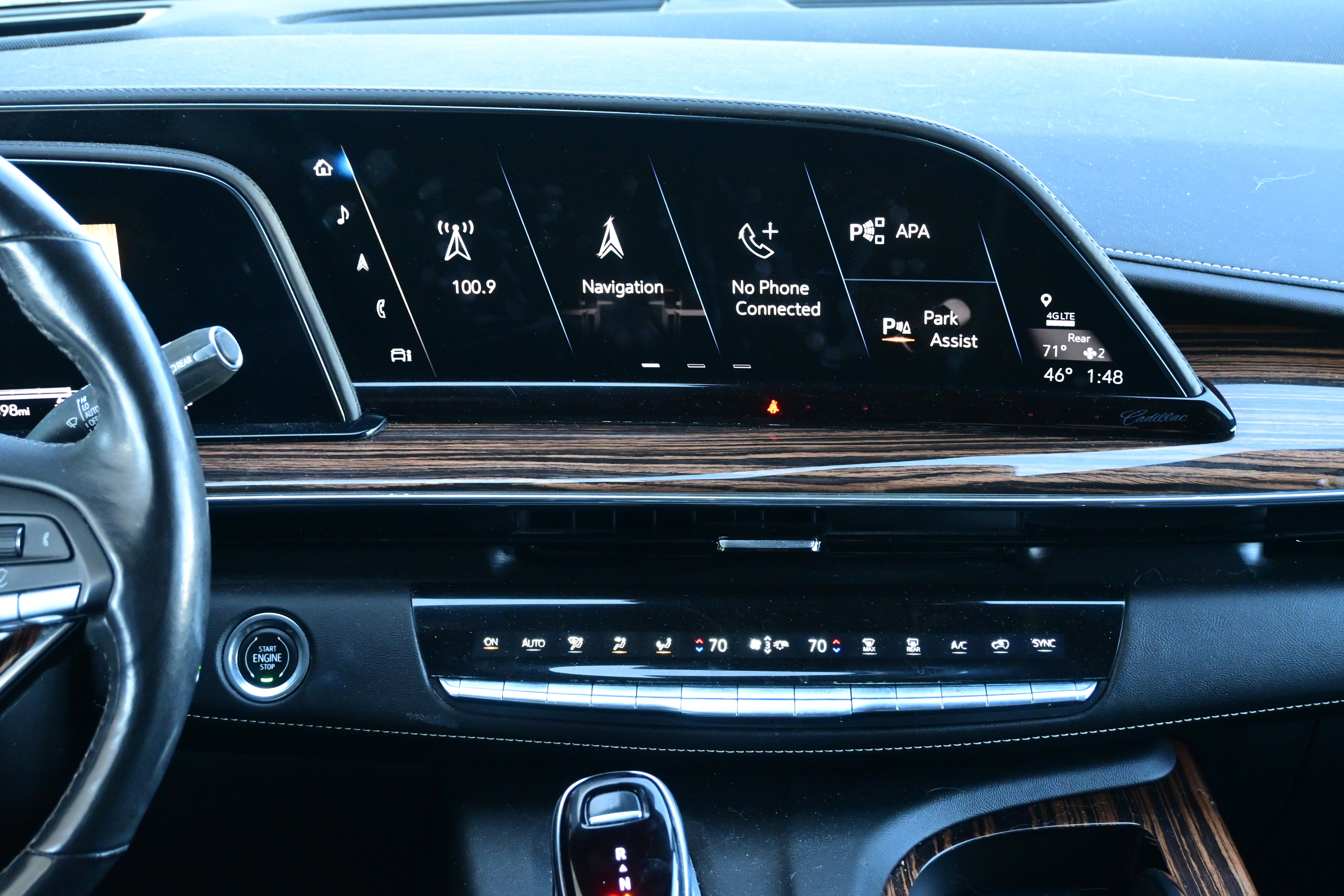 2021 Cadillac Escalade ESV Premium Luxury