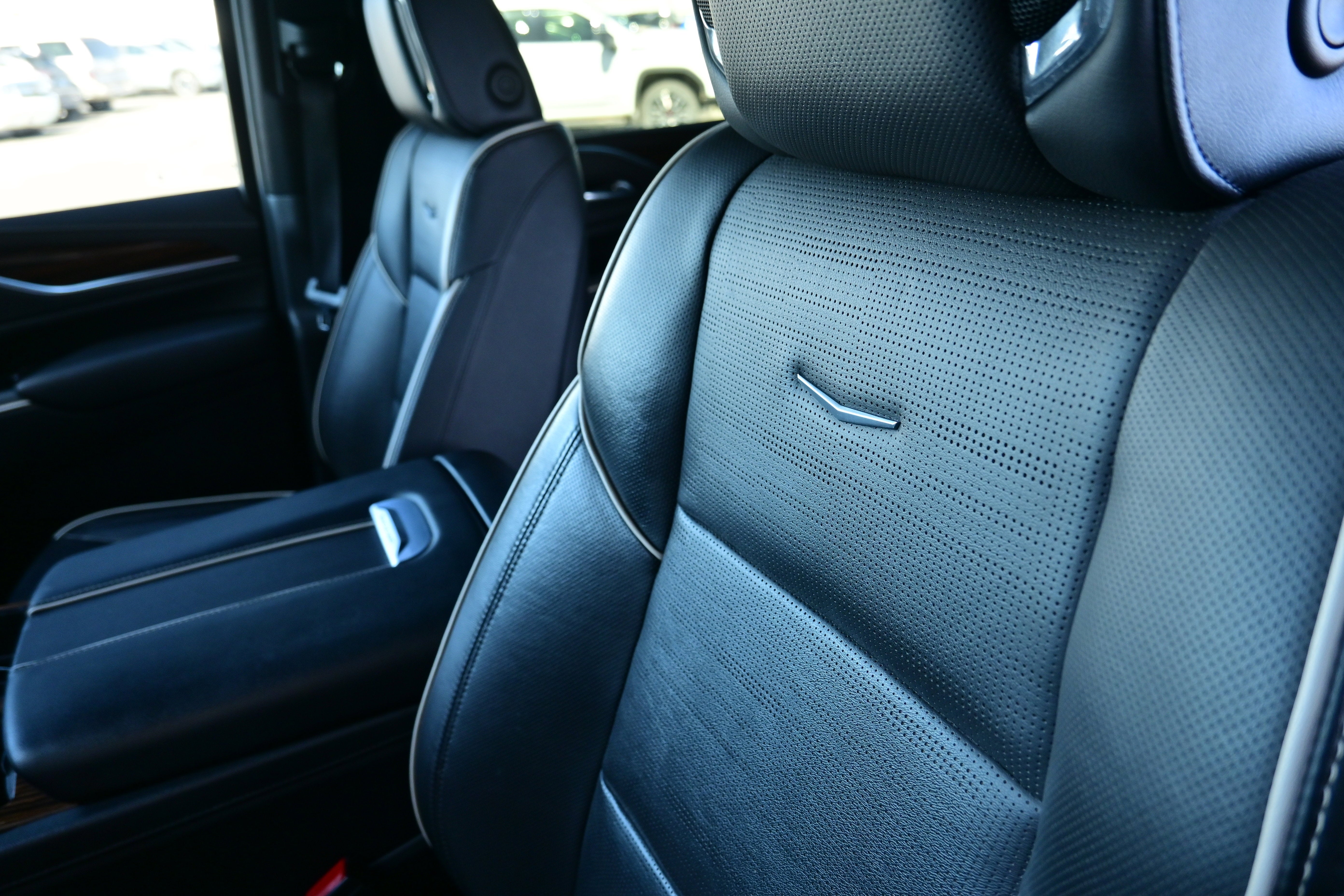 2021 Cadillac Escalade ESV Premium Luxury