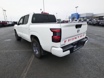 2025 Nissan Frontier SV