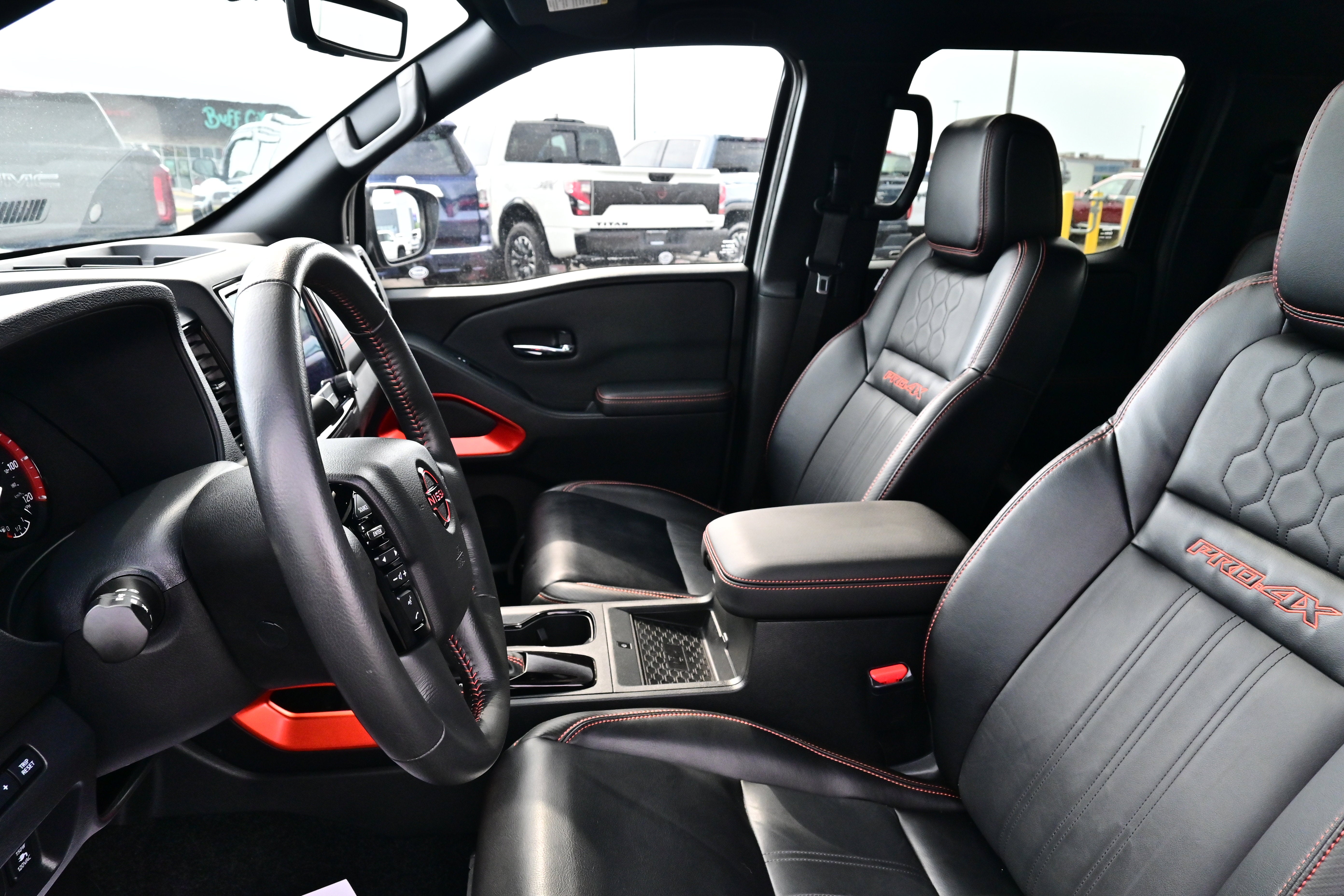2024 Nissan Frontier PRO-4X