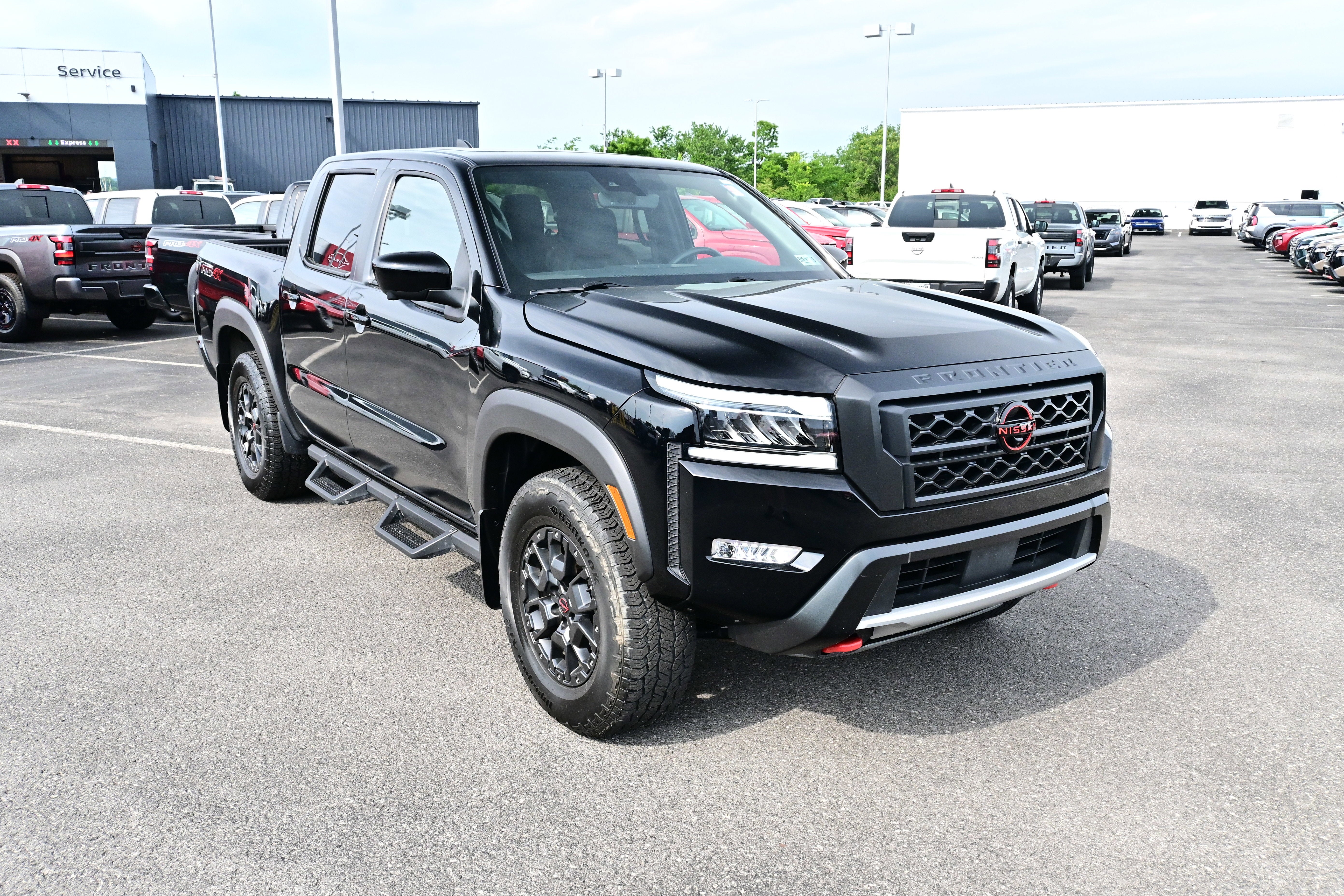2024 Nissan Frontier PRO-4X