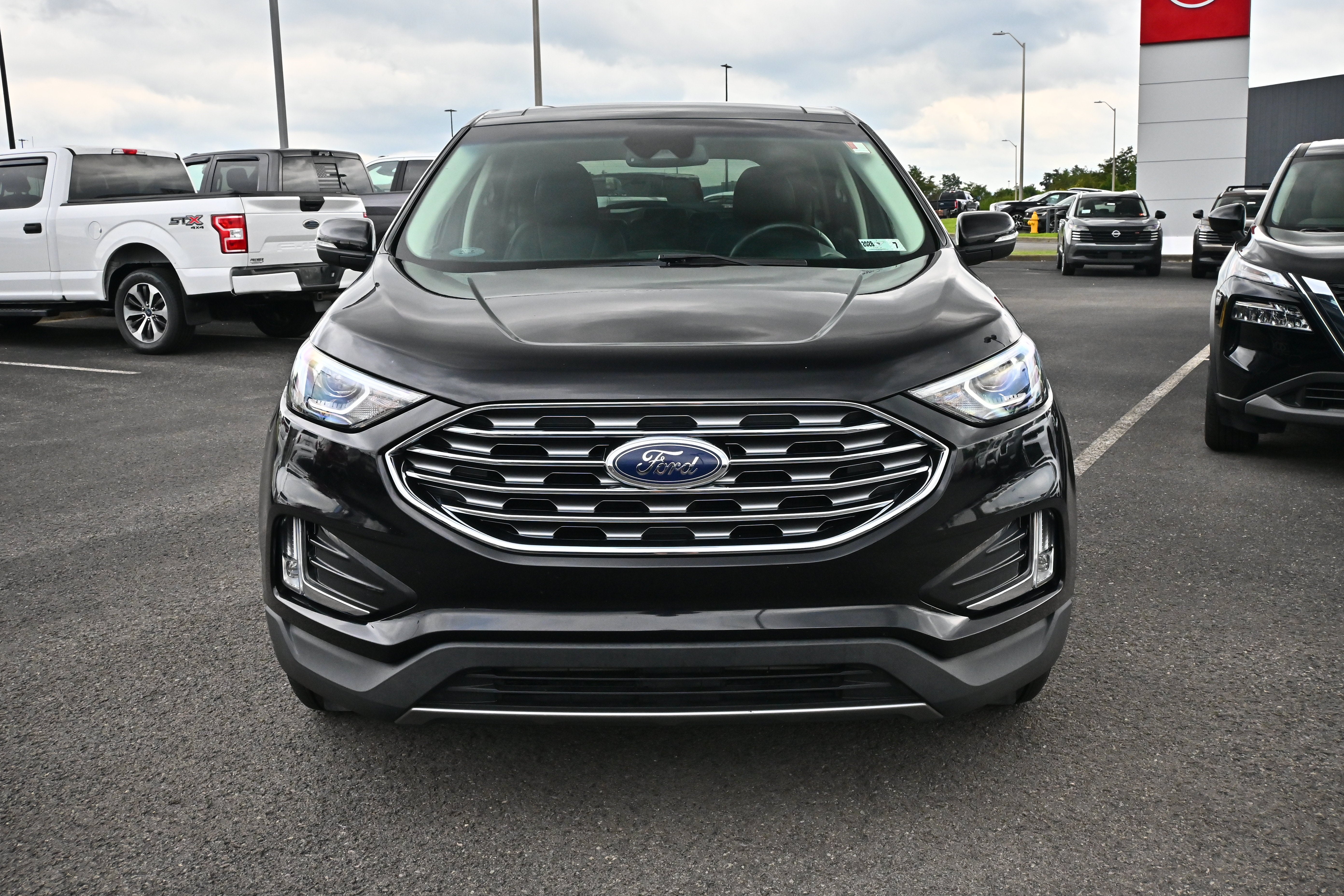 2019 Ford Edge Titanium