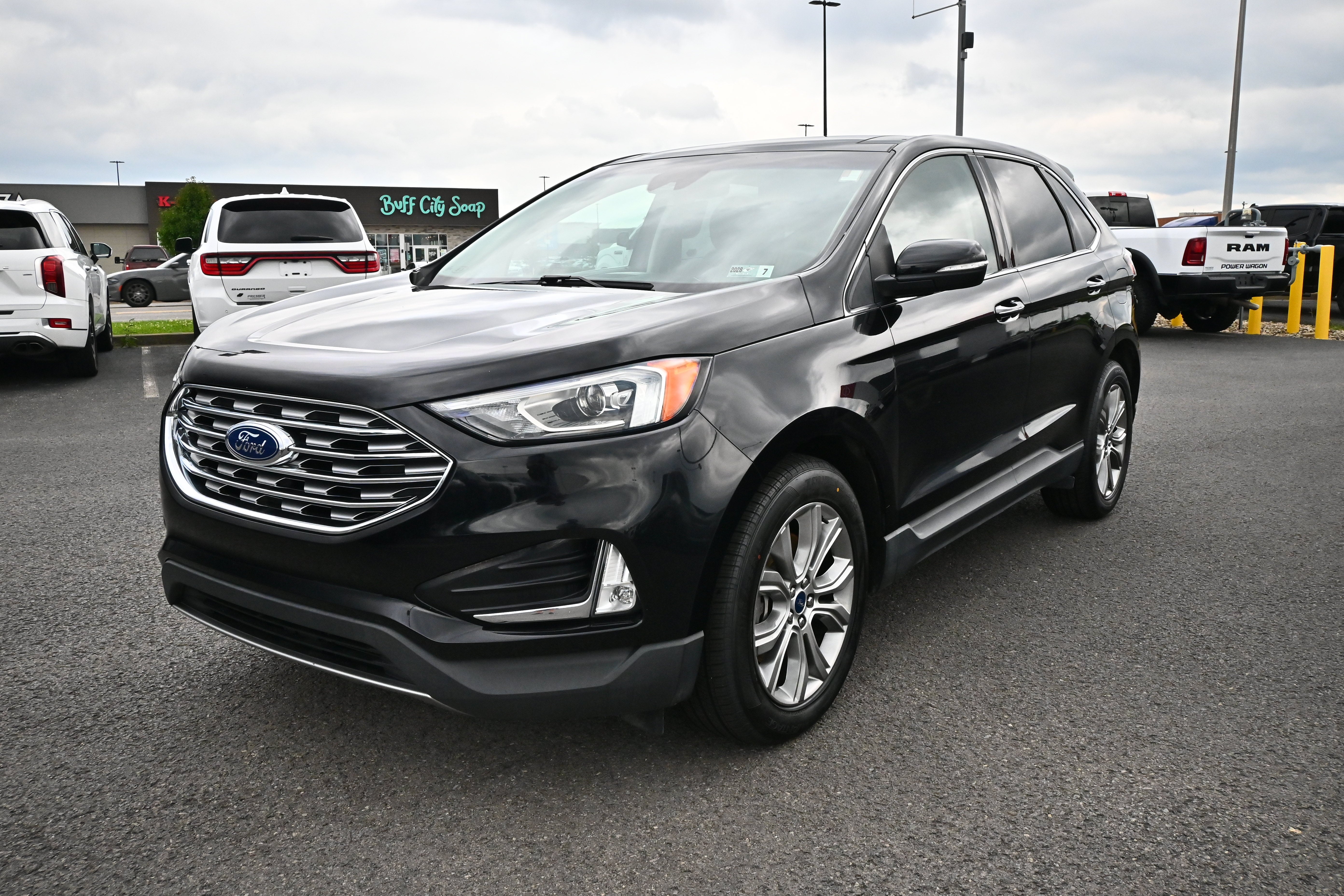 2019 Ford Edge Titanium