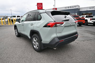 2022 Toyota RAV4 XLE