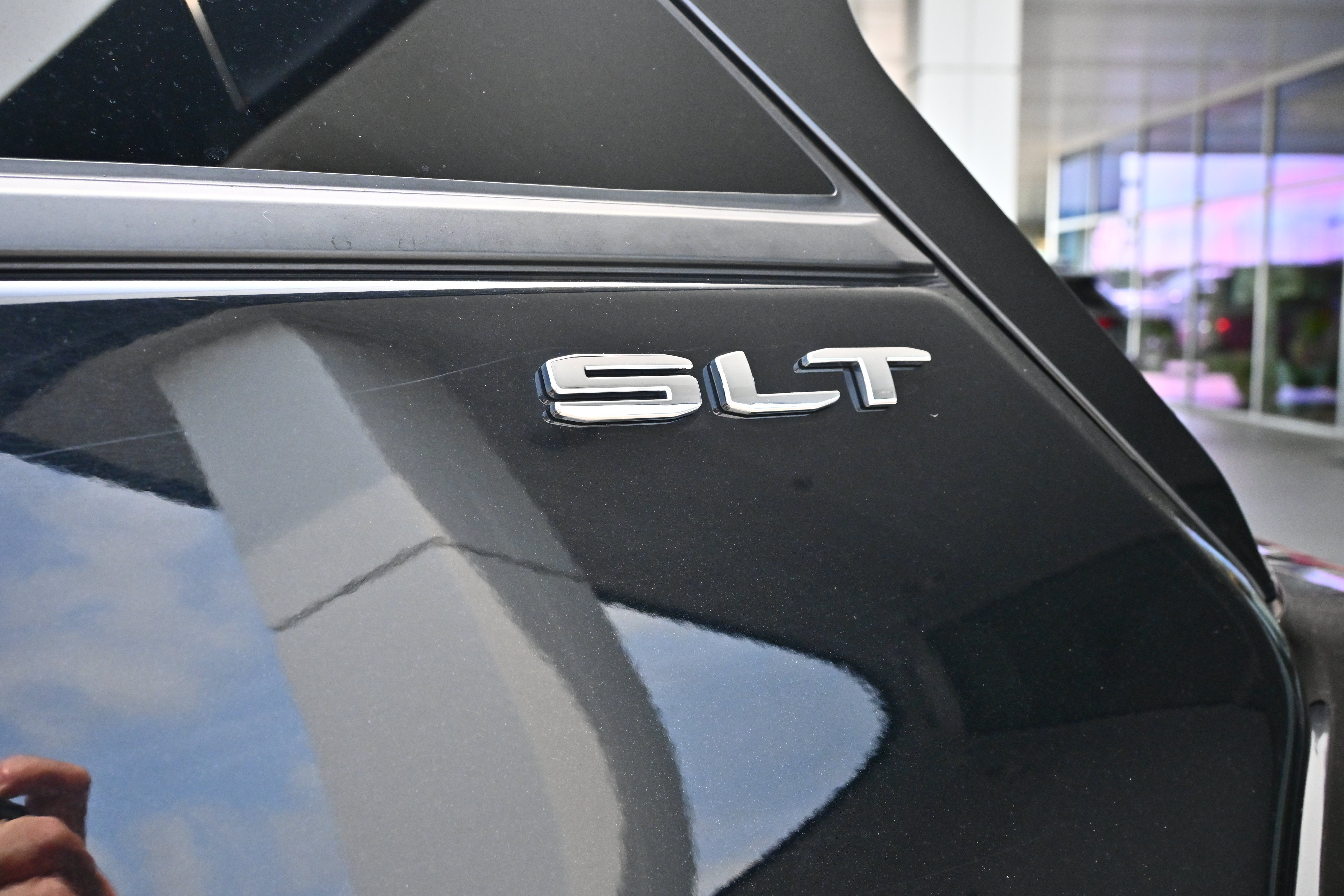 2024 GMC Terrain SLT