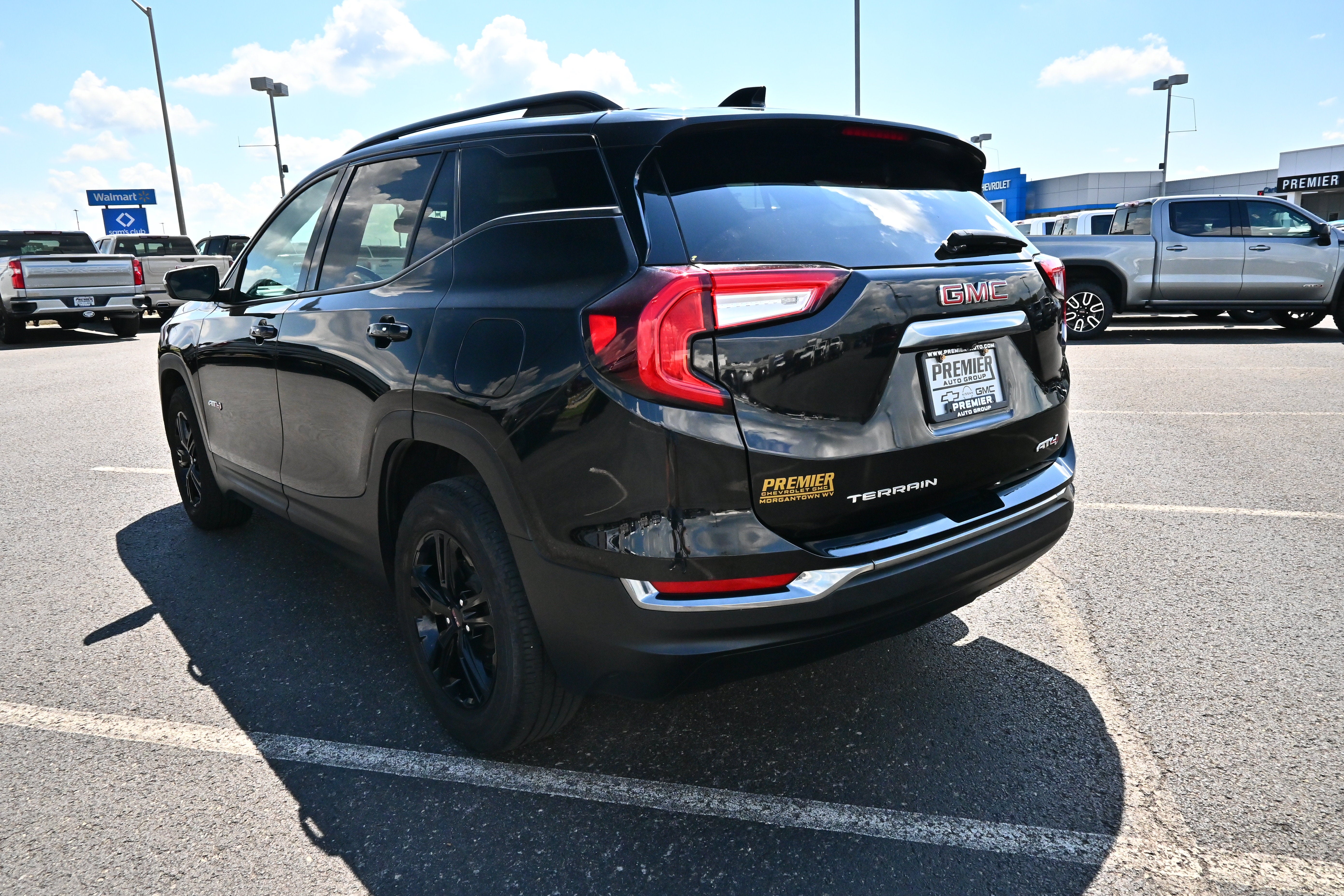 2023 GMC Terrain AT4