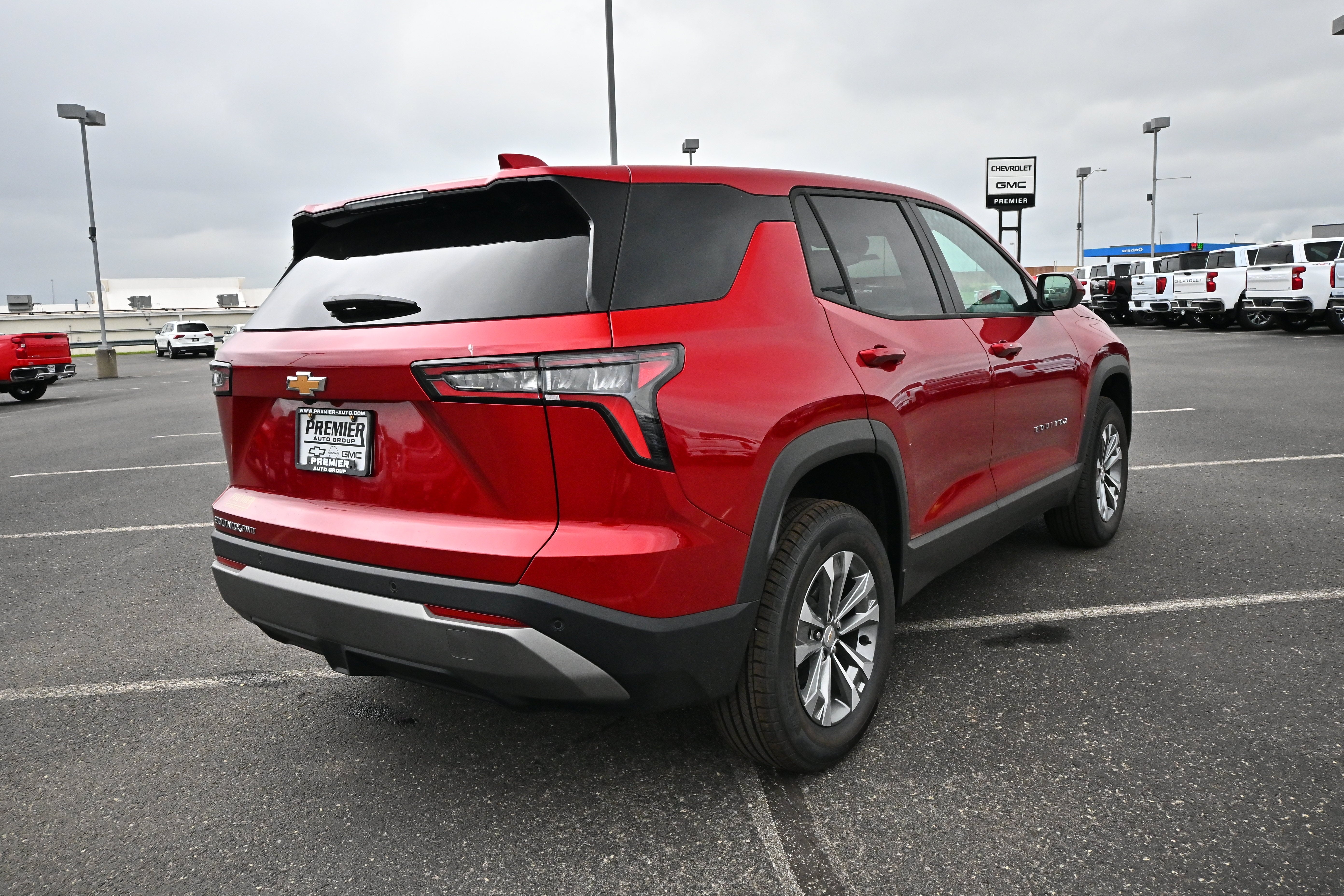2027 Chevrolet Equinox LT