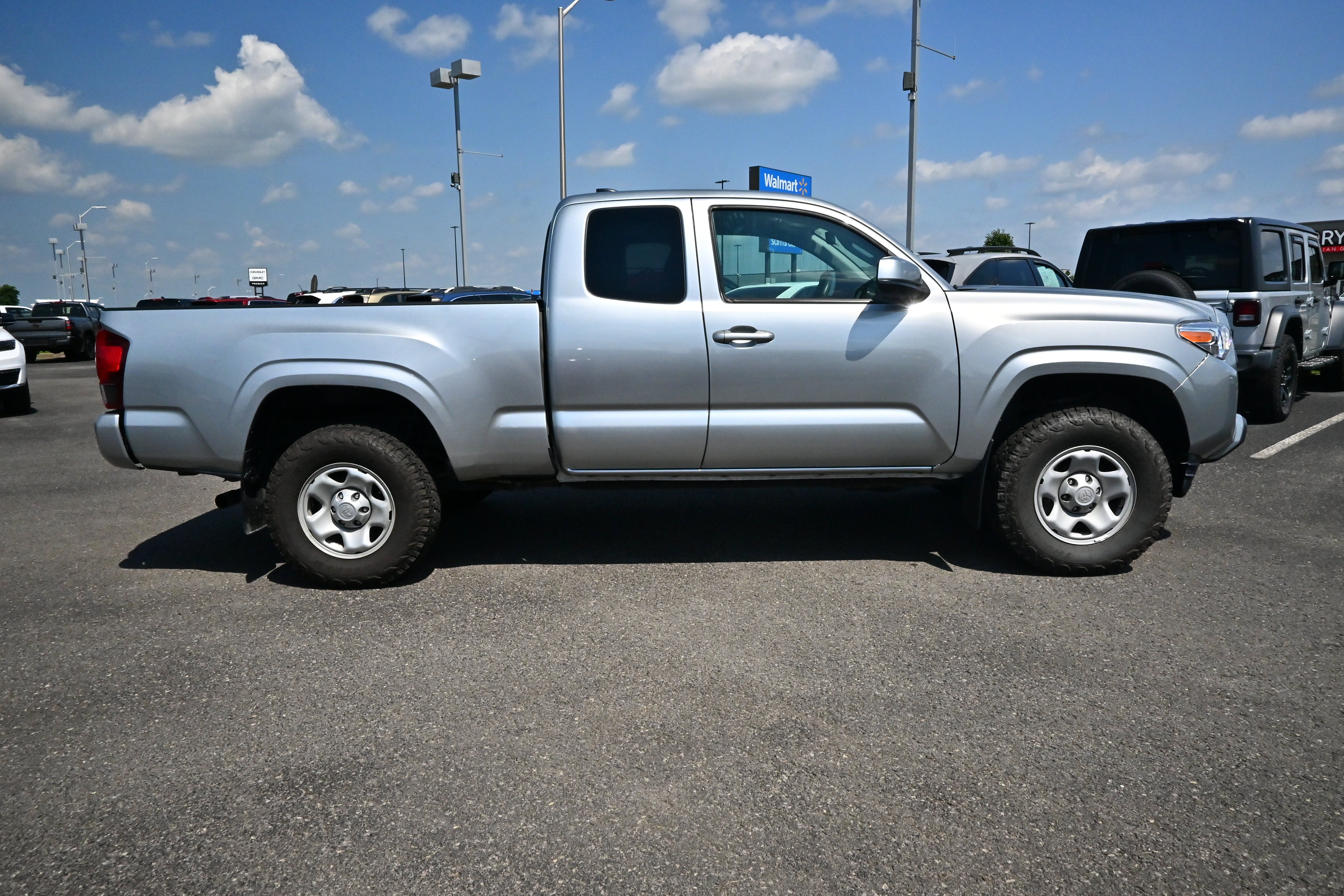 2023 Toyota Tacoma 2WD SR