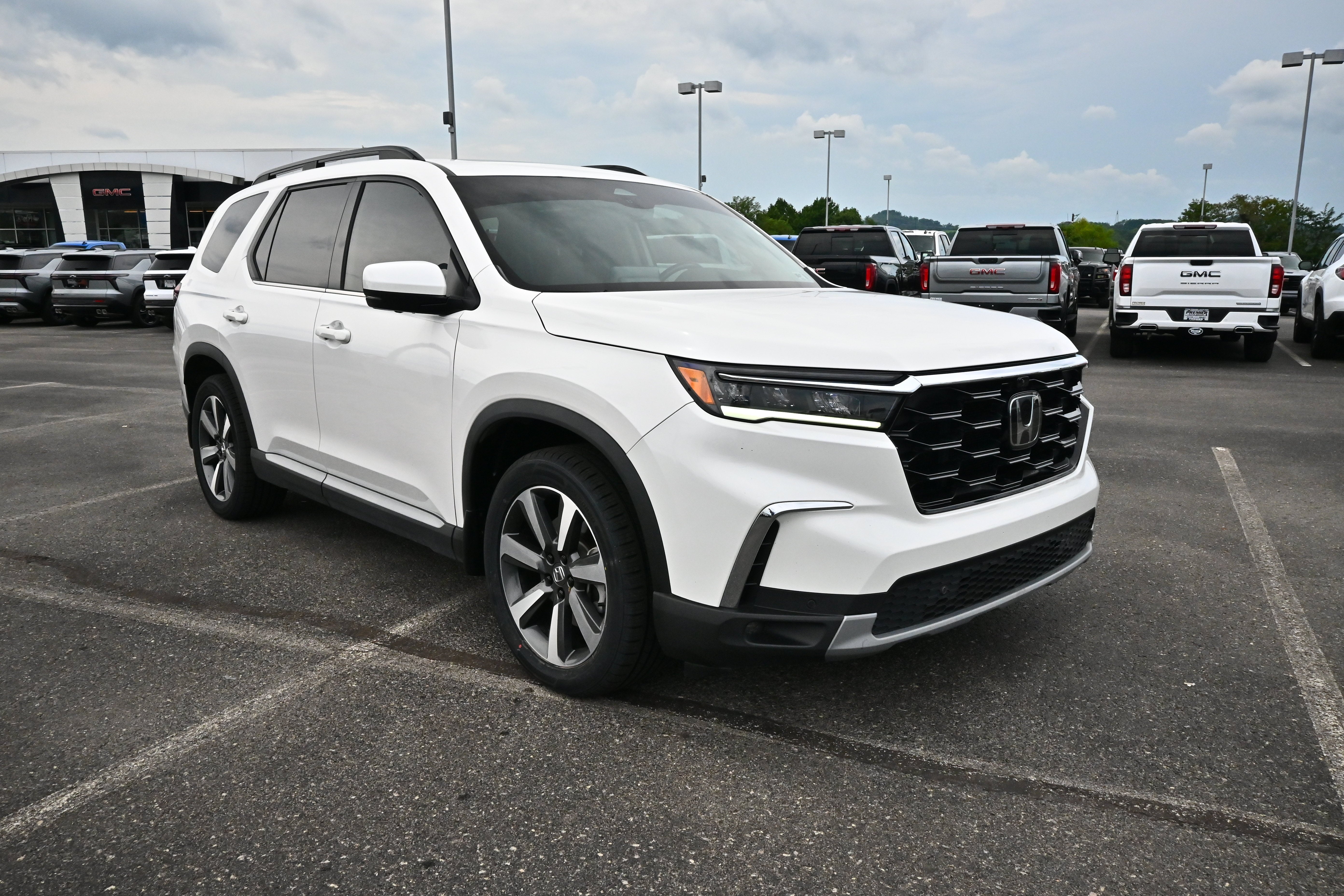 2025 Honda Pilot Elite