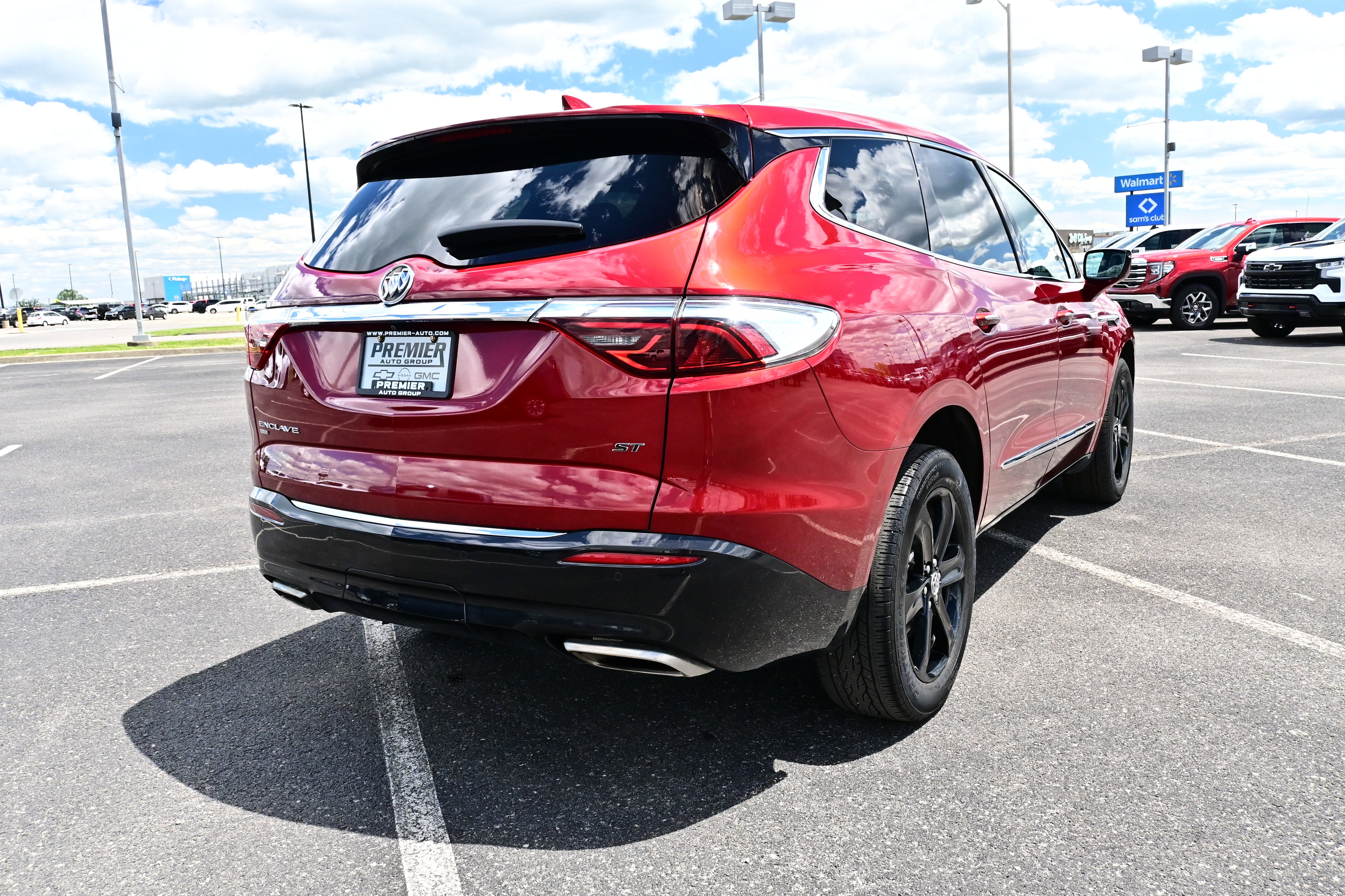 2023 Buick Enclave Essence